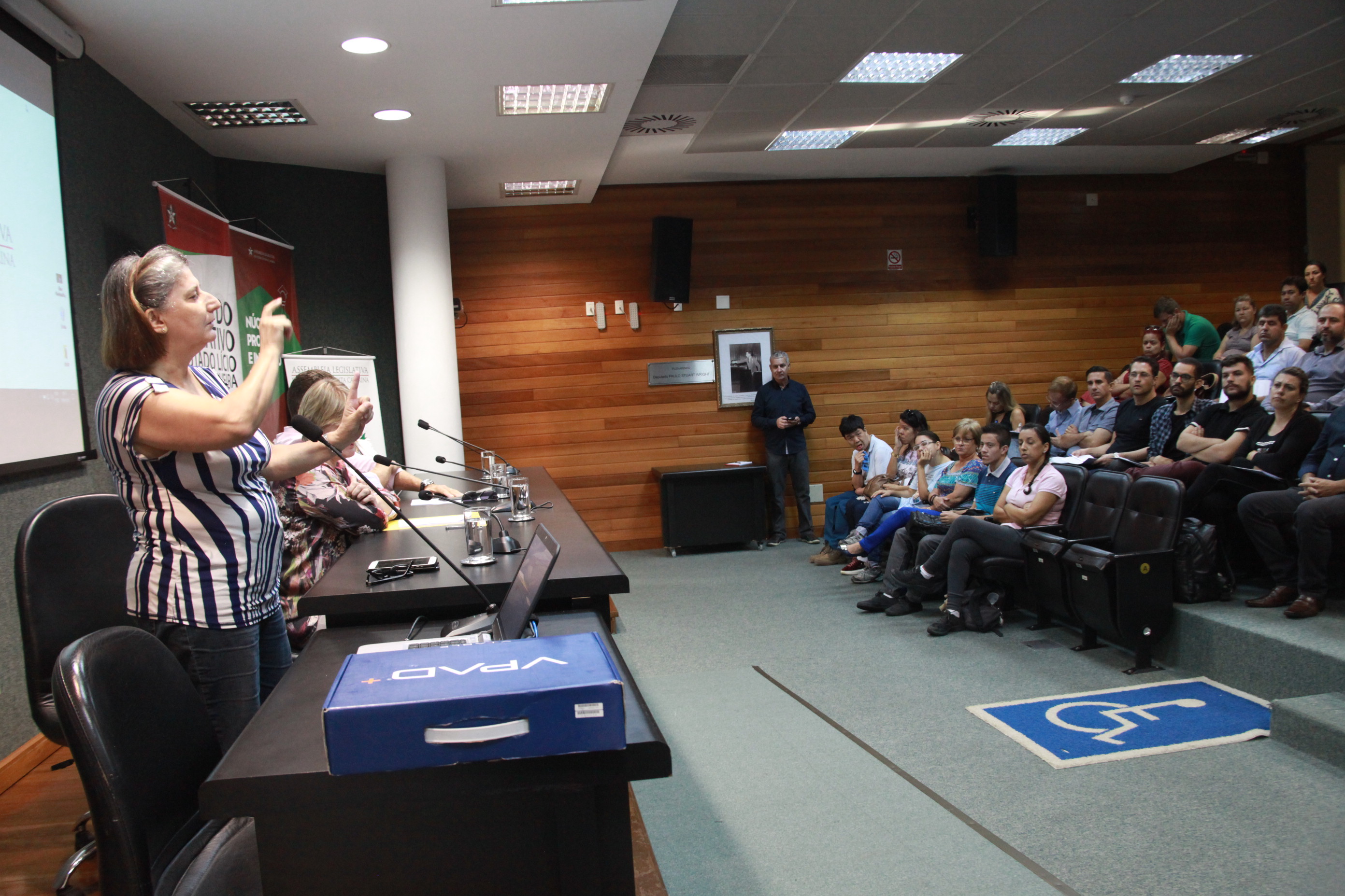 Seminário de Acessibilidade de Direito da Pessoa Surda