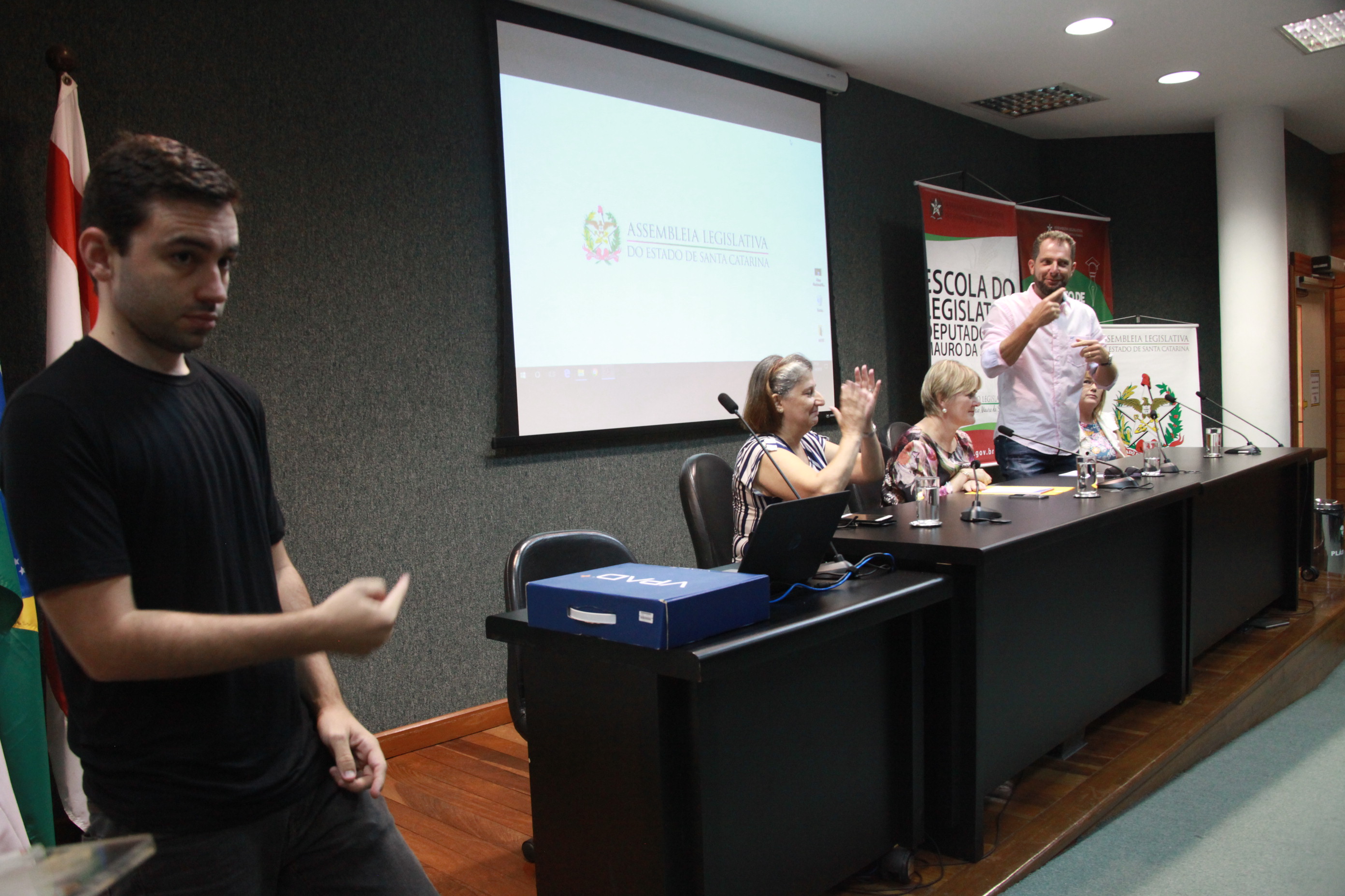 Seminário de Acessibilidade de Direito da Pessoa Surda
