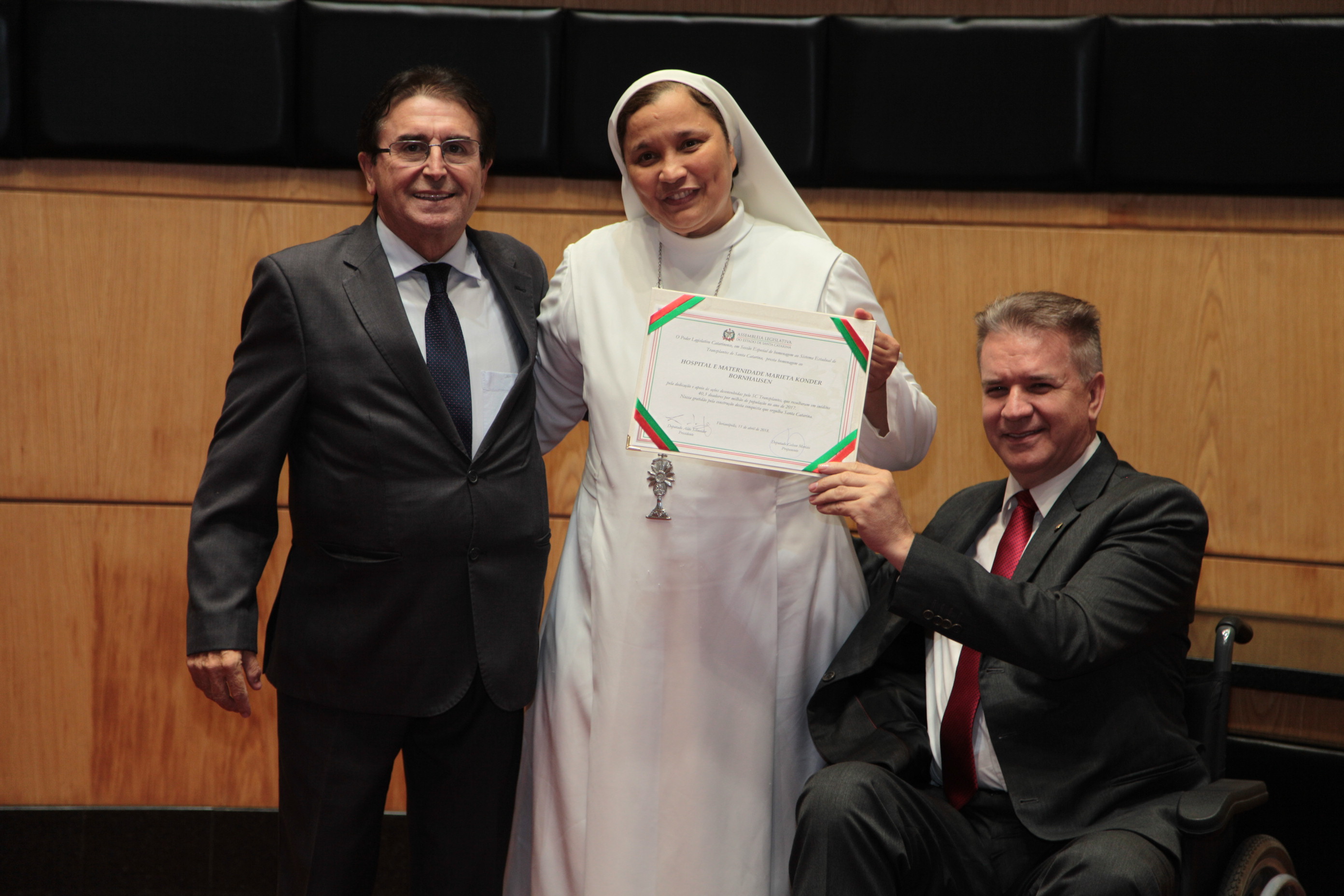 Homenagem ao Sistema Estadual de Transplantes de Santa Catarina