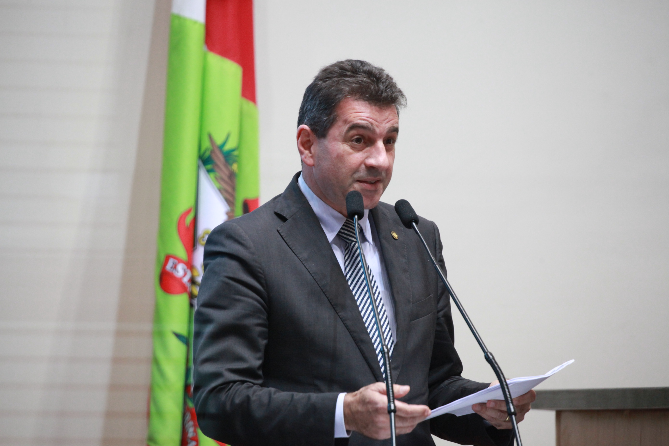 Deputado Valdir Cobalchini (PMDB)