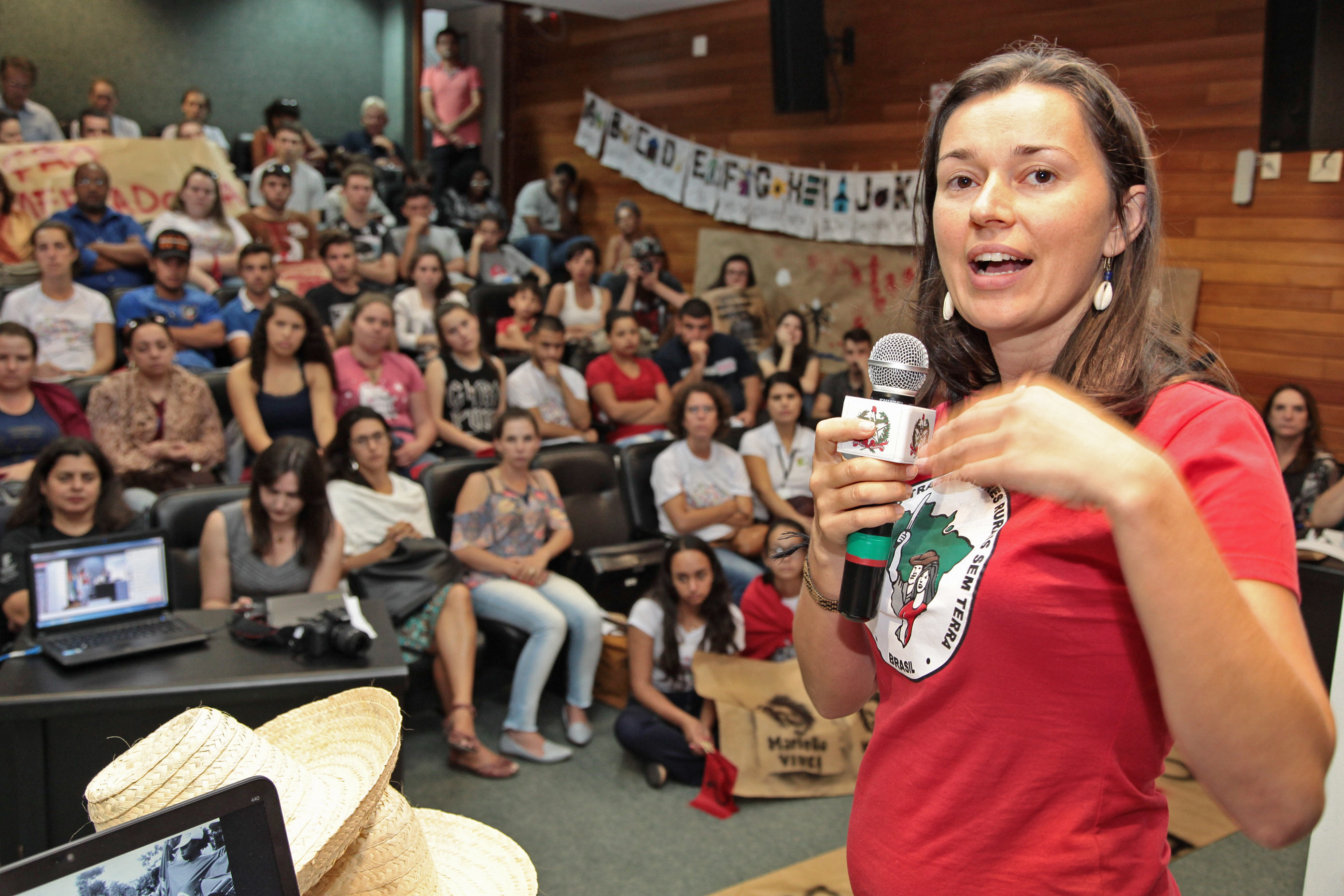 Comissão de Educação Promove Audiência Pública para Discutir a Educação no Campo.