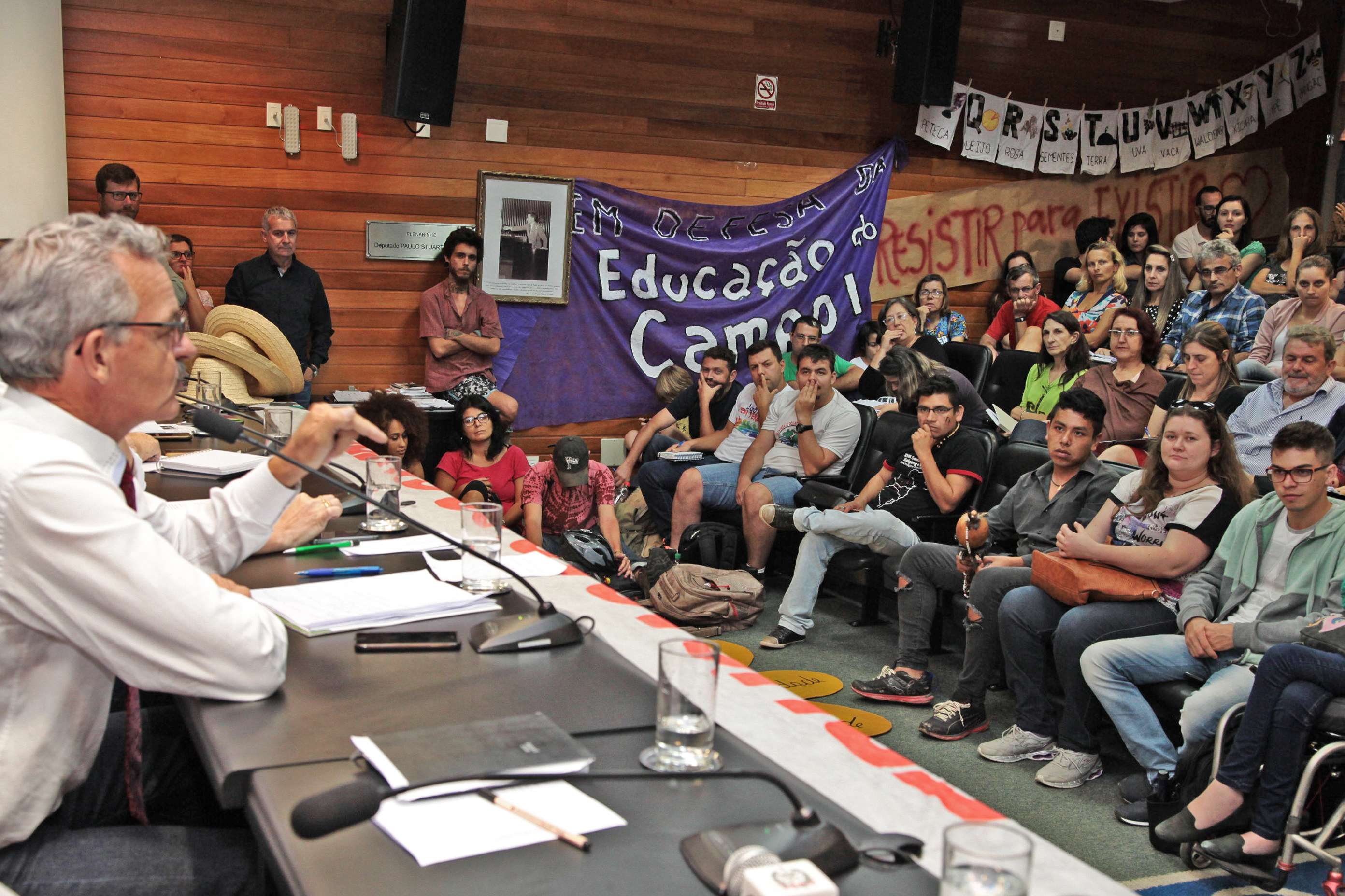 Comissão de Educação Promove Audiência Pública para Discutir a Educação no Campo.