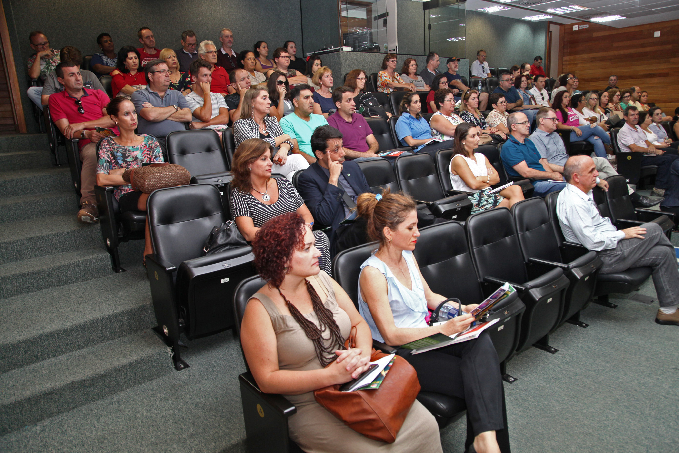 Seminário em Memória das Vítimas de Acidentes de Trabalho - Abril Verde.