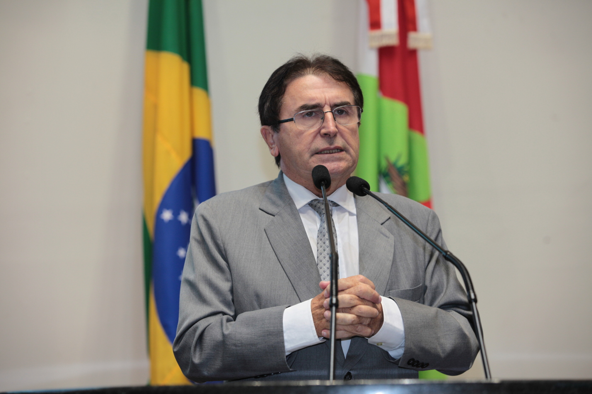 Pronunciamentos dos deputados na sessão desta terça-feira (17)