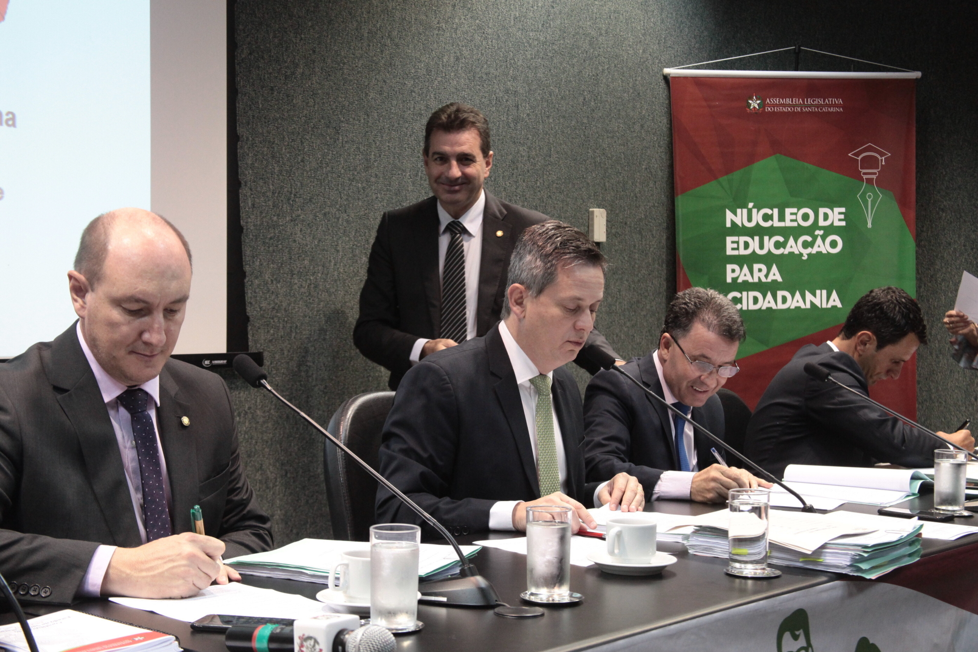 Projeto que fixa prazo para repasses à Saúde vai a Plenário