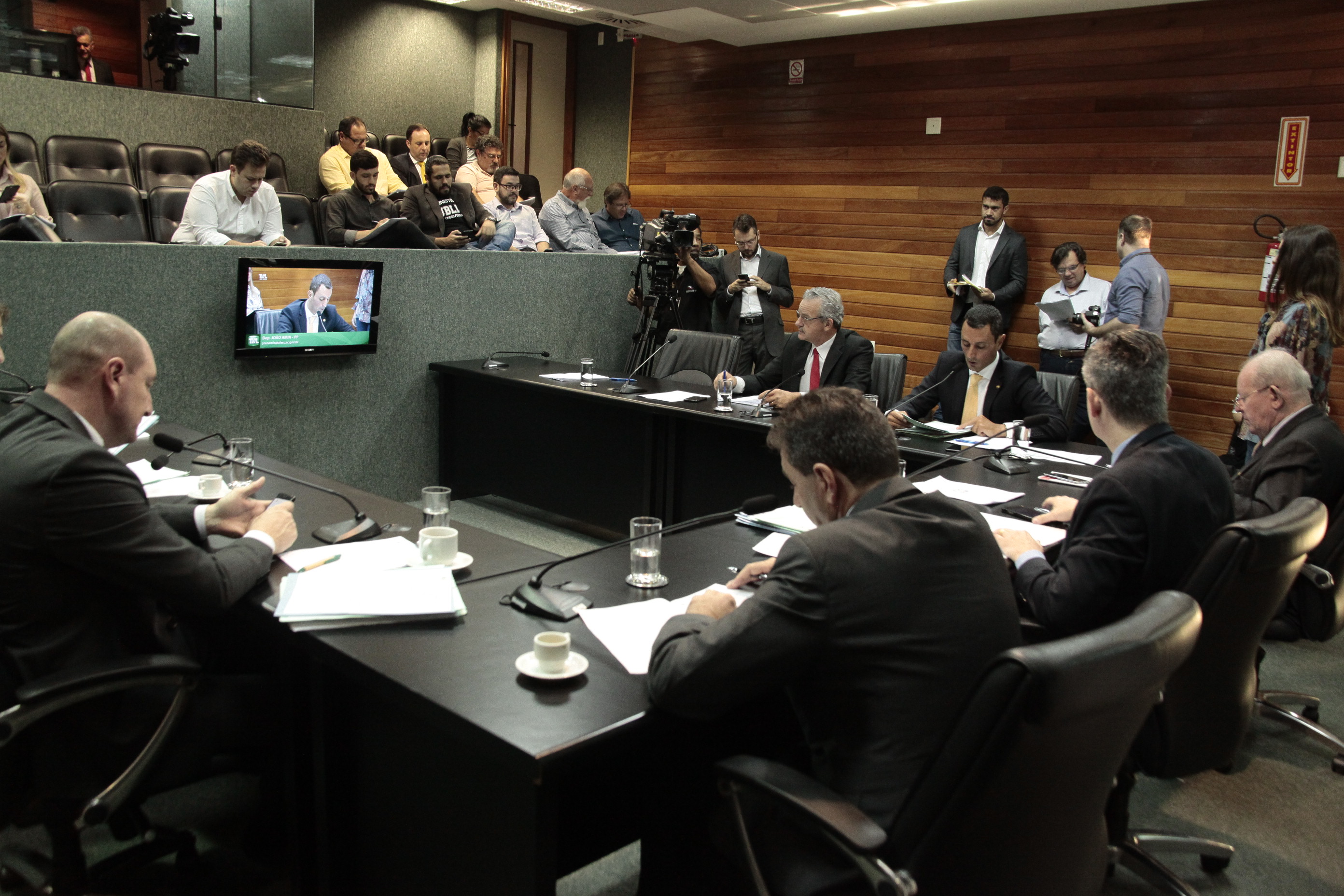 Comissão de Constituição e Justiça