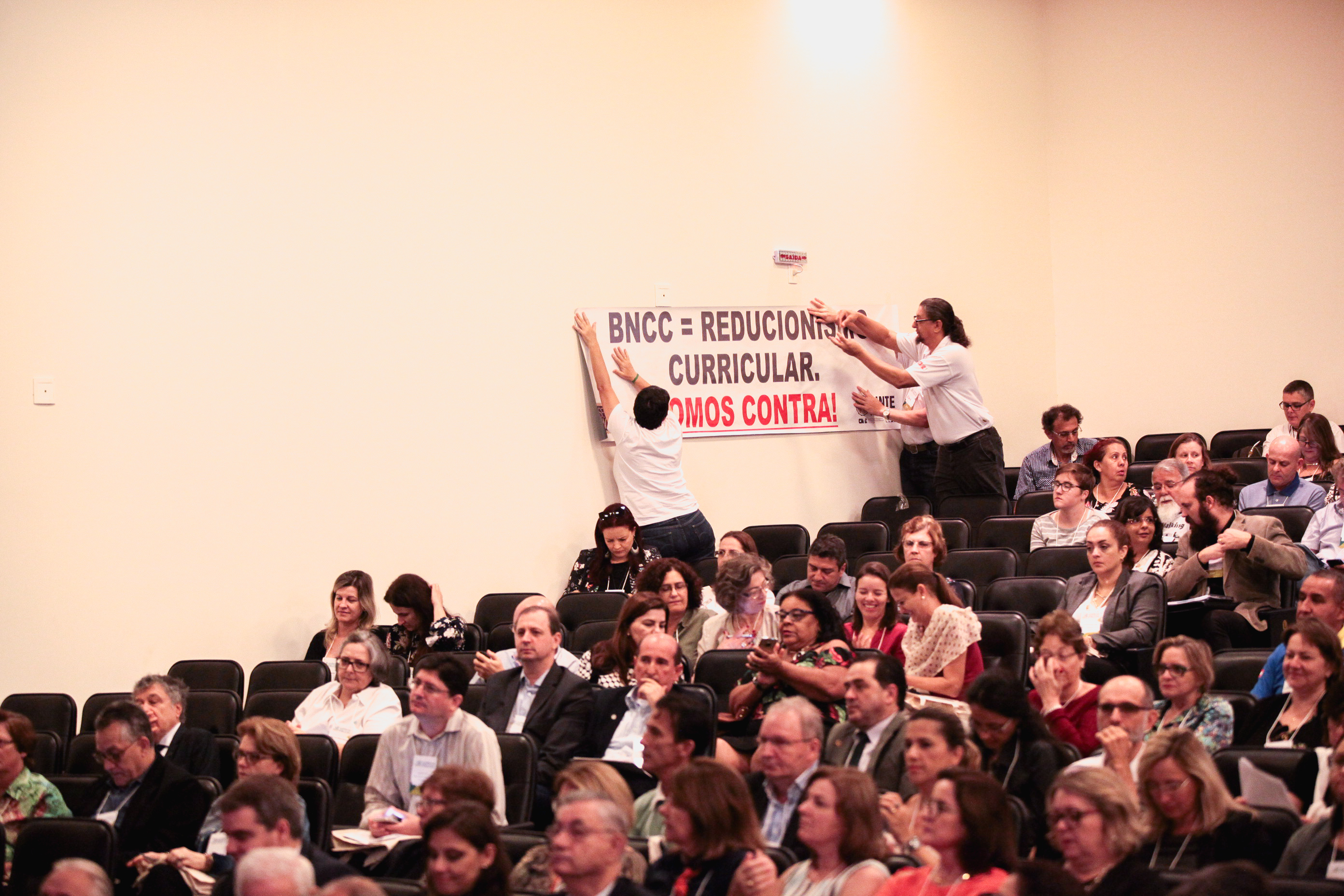 Audiência Pública: Base Nacional Comum Curricular.