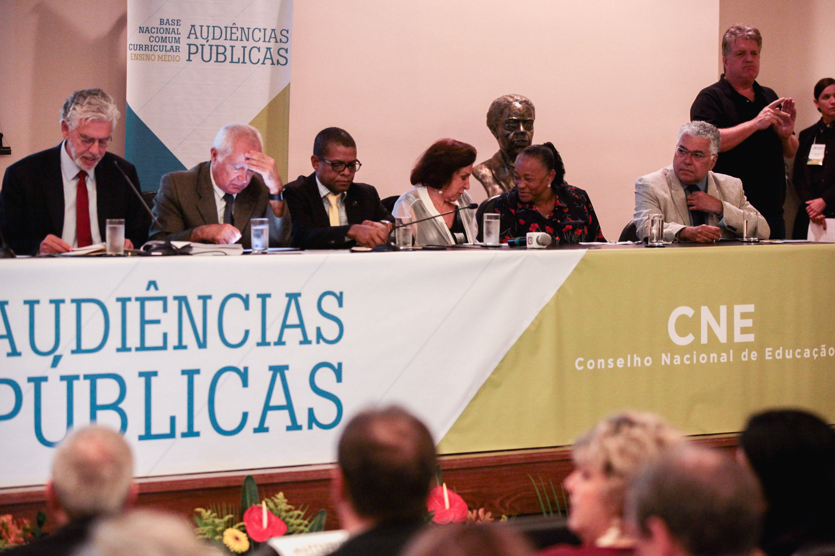 Audiência Pública: Base Nacional Comum Curricular.