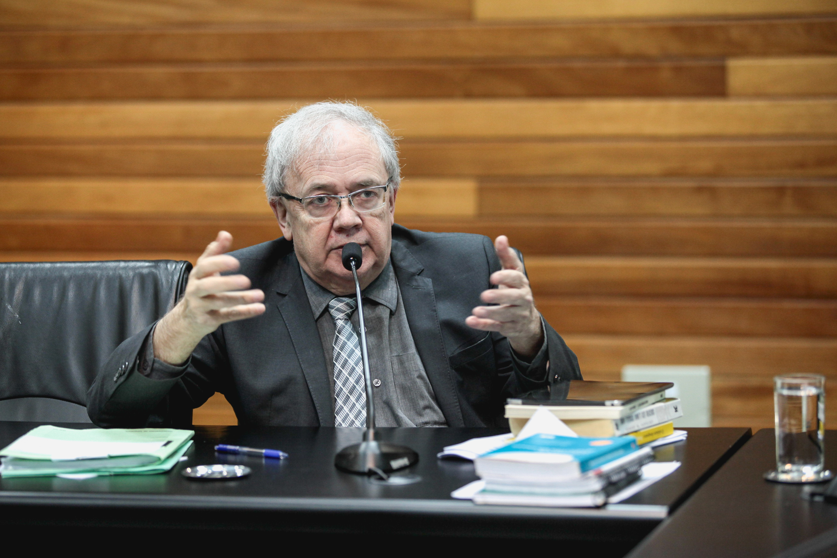 Comissão de Trabalho, Administração e Serviço Público.