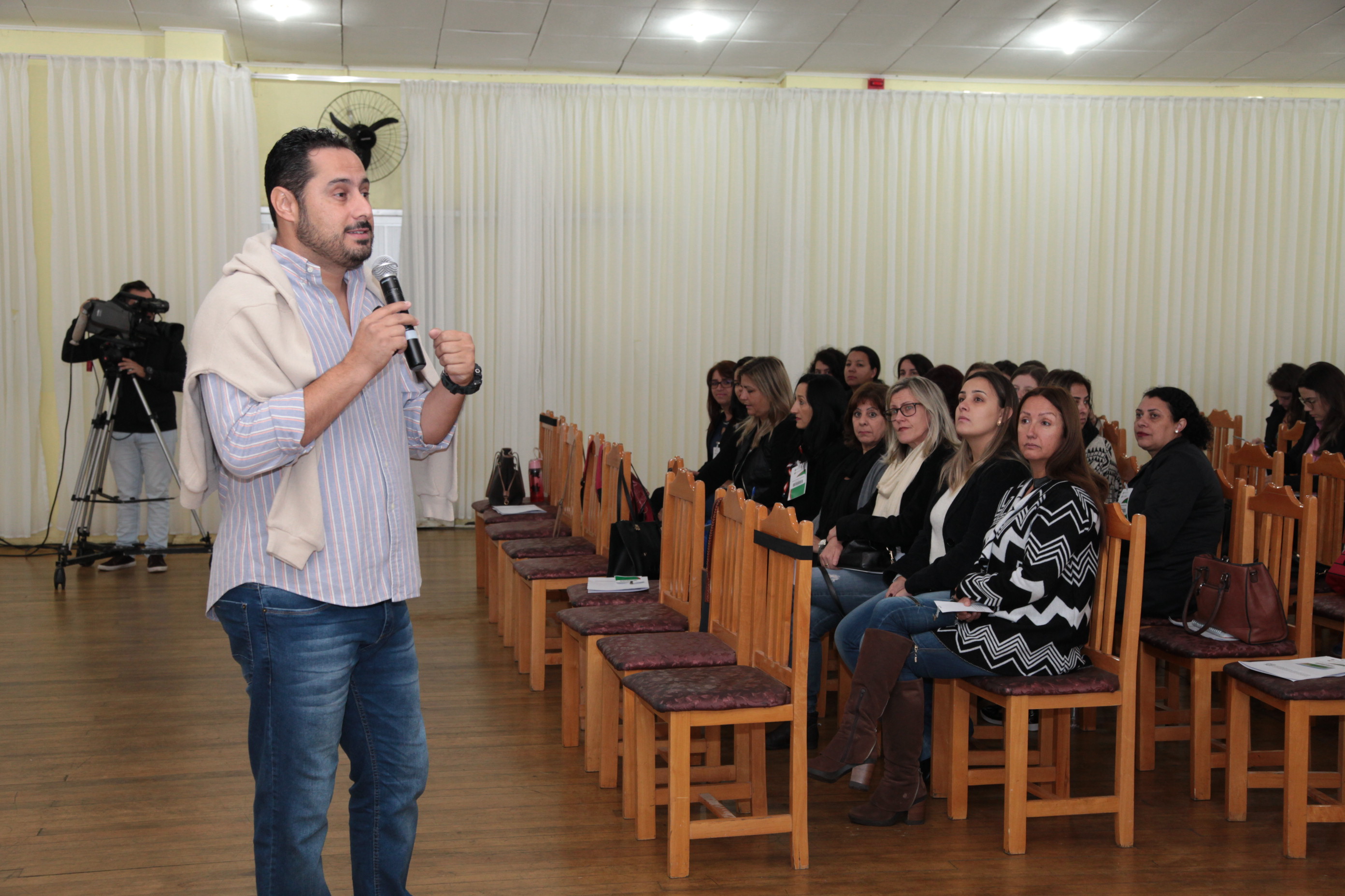 Fernando Calil - professor e terapeuta ocupacional.