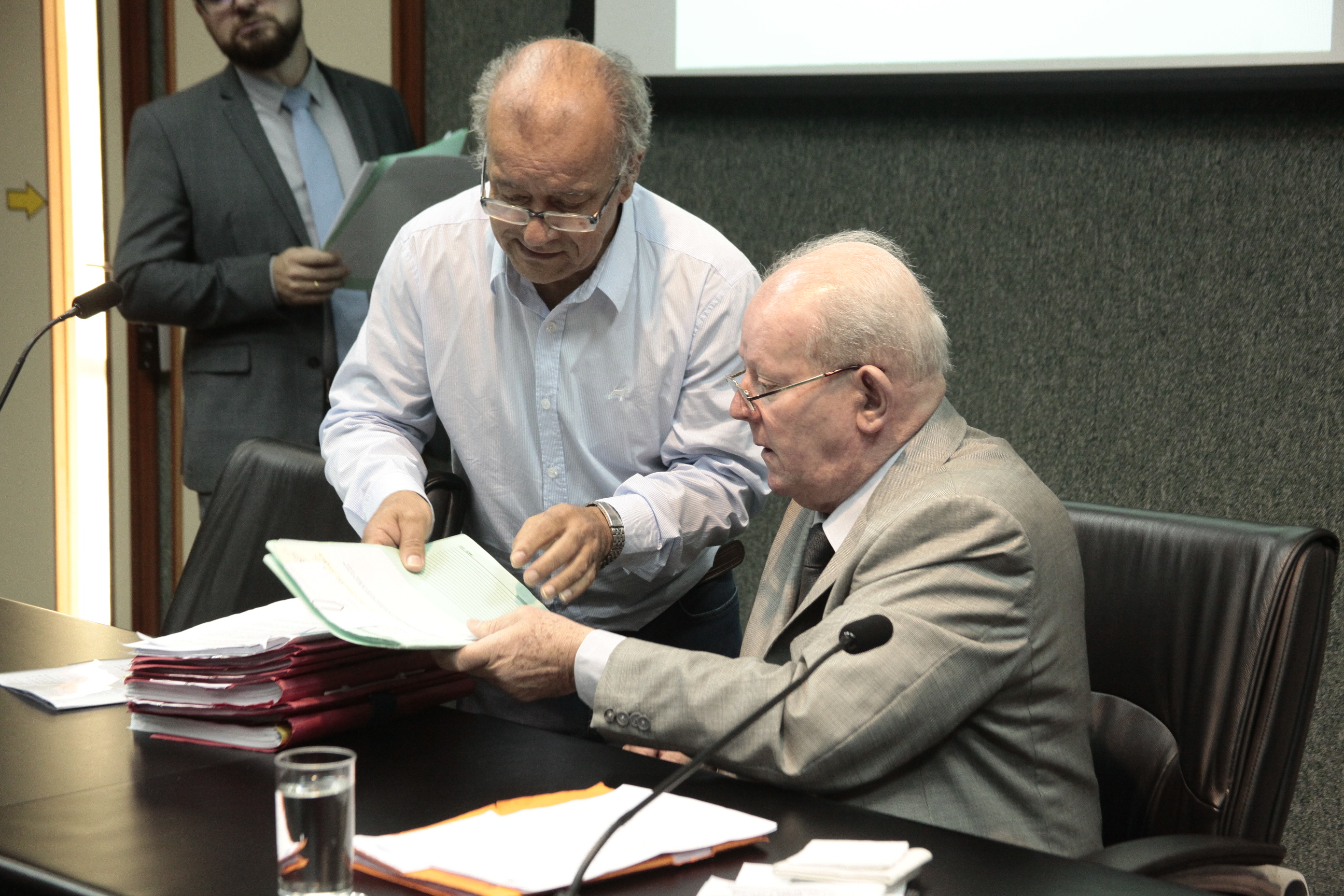 Comissão de Finanças e Tributação.