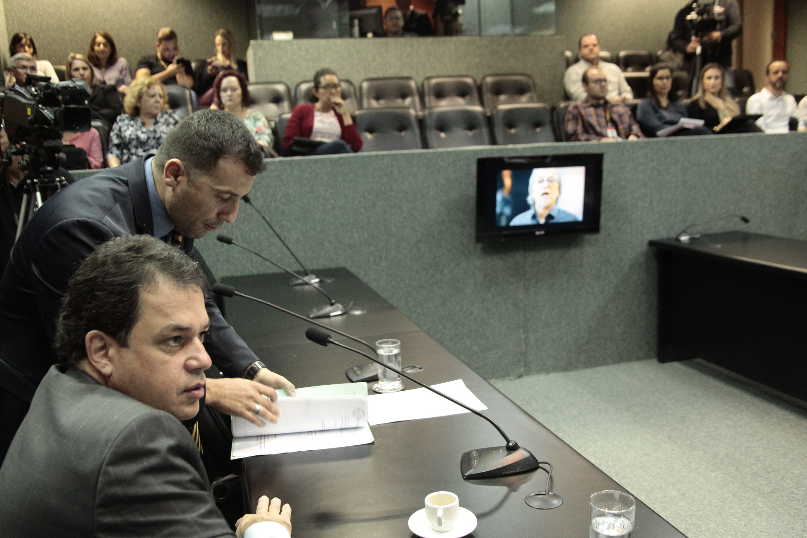Comissão de Finanças e Tributação.