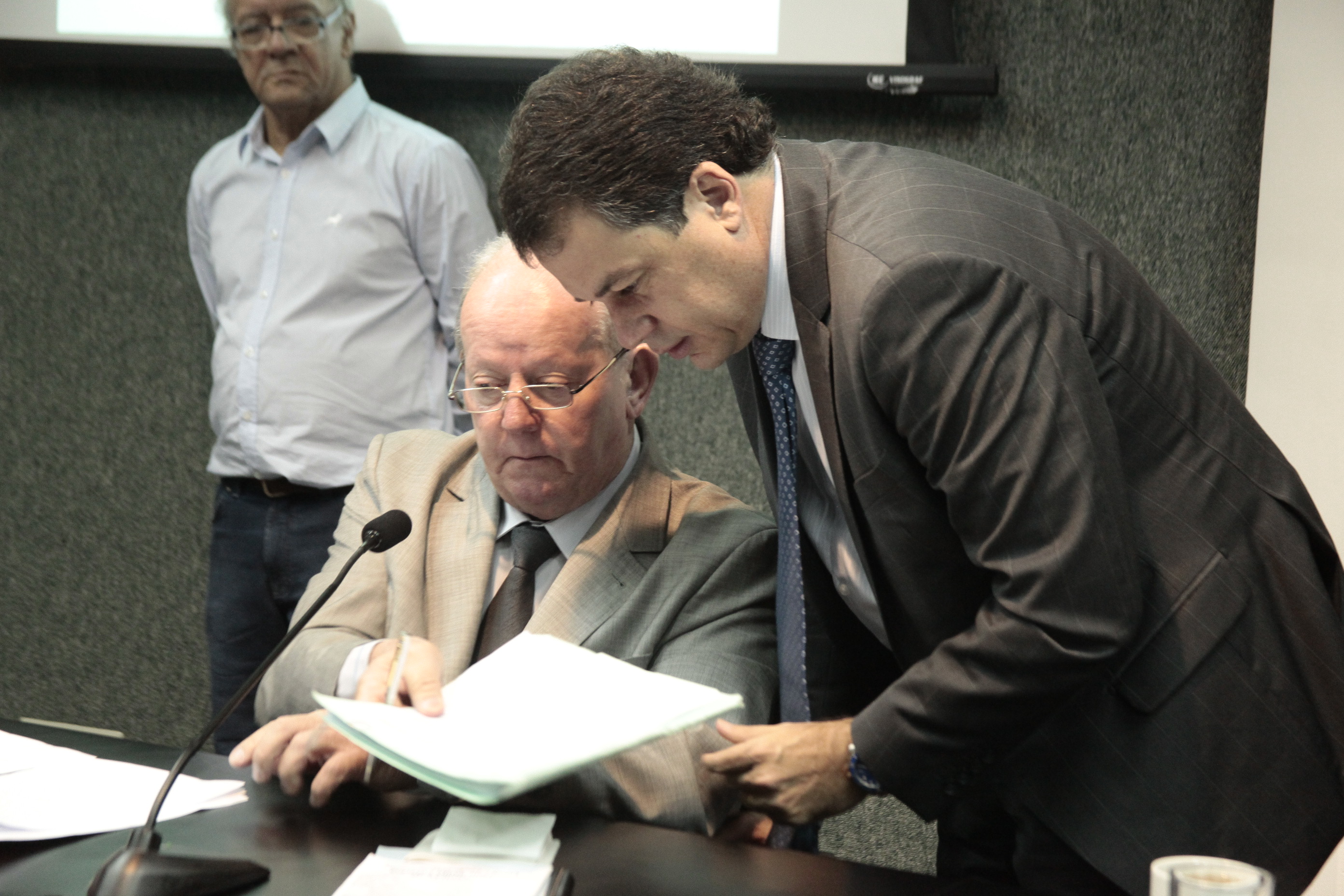 Comissão de Finanças e Tributação.