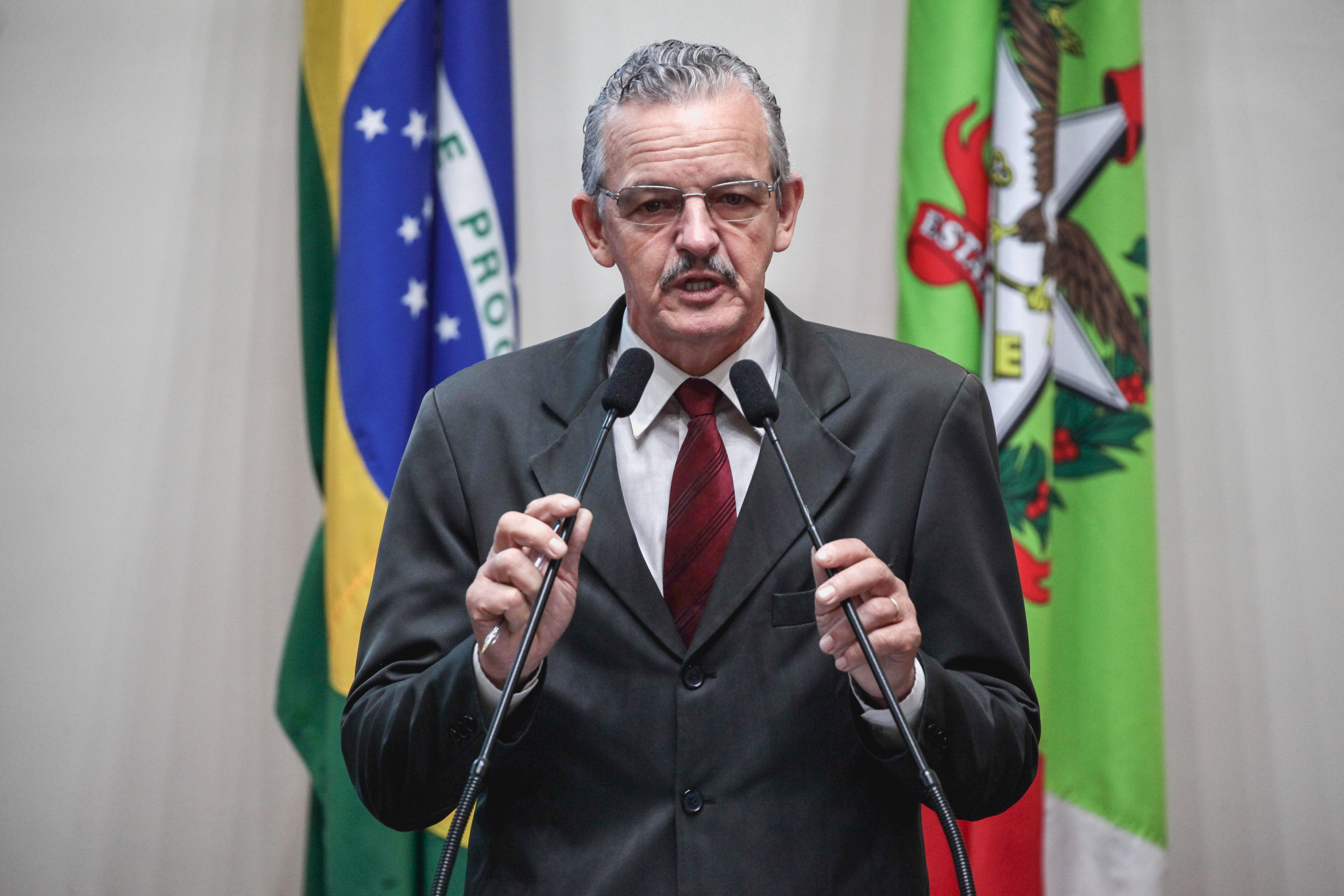 Deputado Dirceu Dresch (PT). Sessão Ordinária.