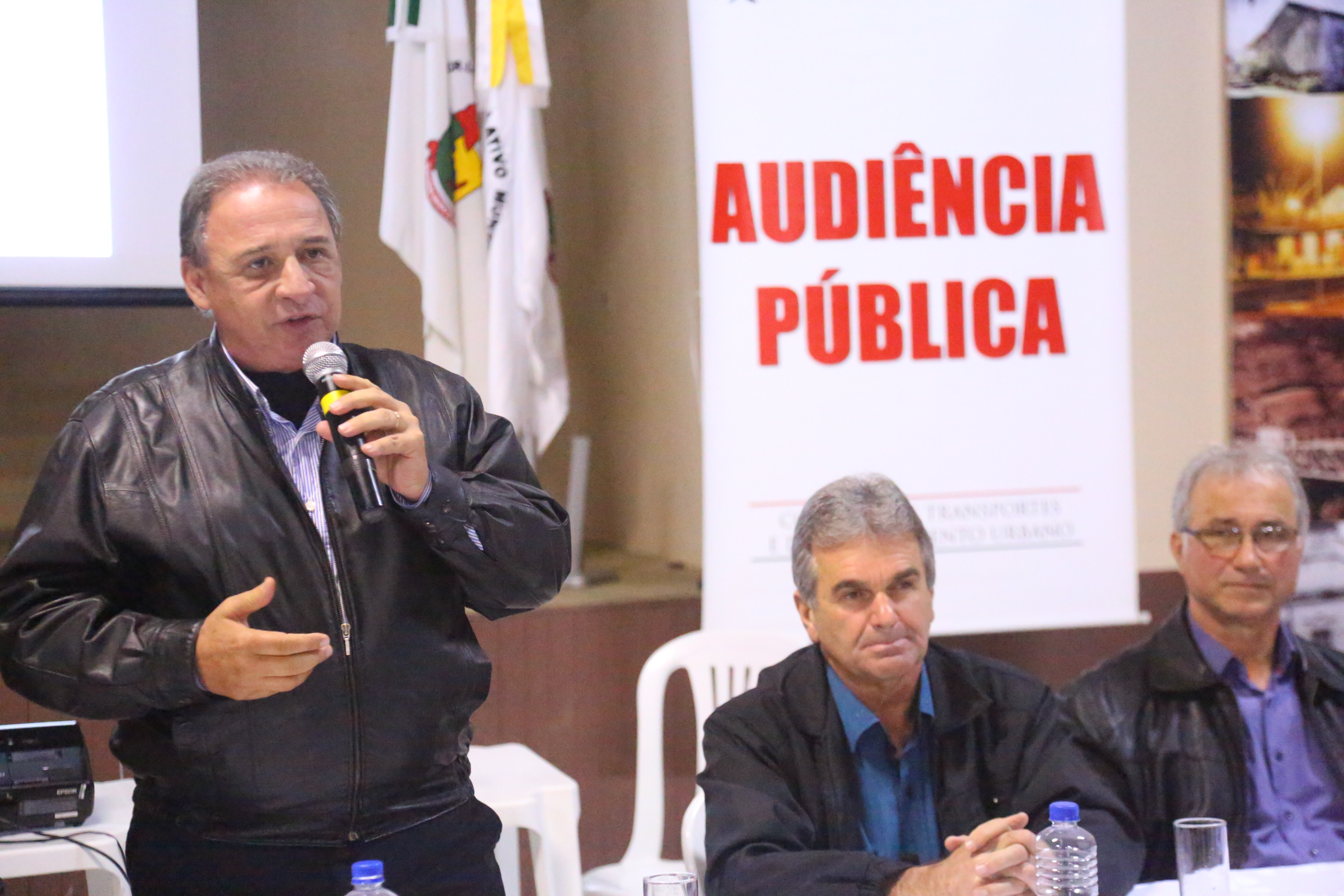 Audiência Pública - Estadualização e pavimentação da rodovia que liga Pedras Grandes a Urussanga via distrito de Azambuja
