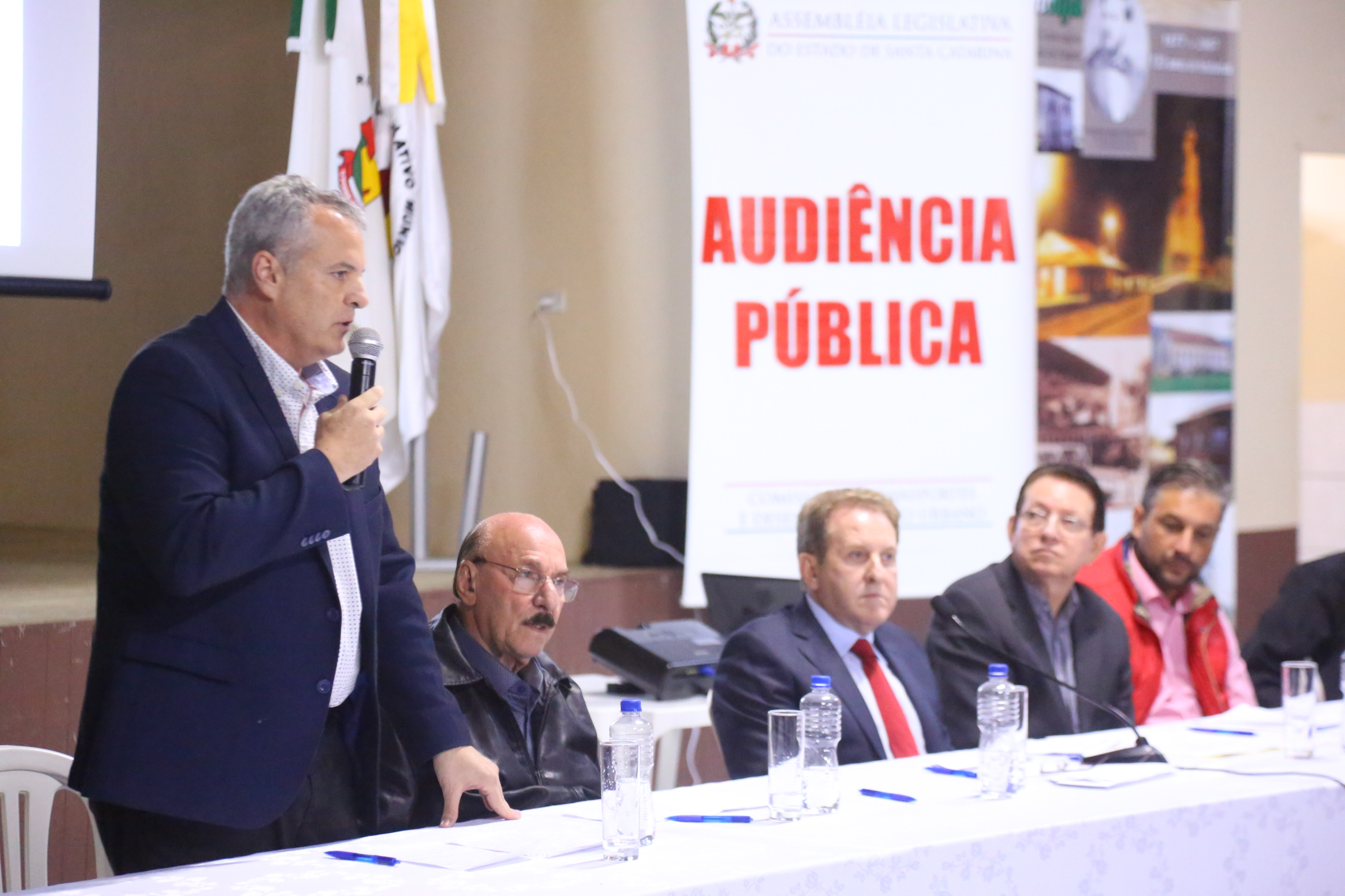 Audiência Pública - Estadualização e pavimentação da rodovia que liga Pedras Grandes a Urussanga via distrito de Azambuja