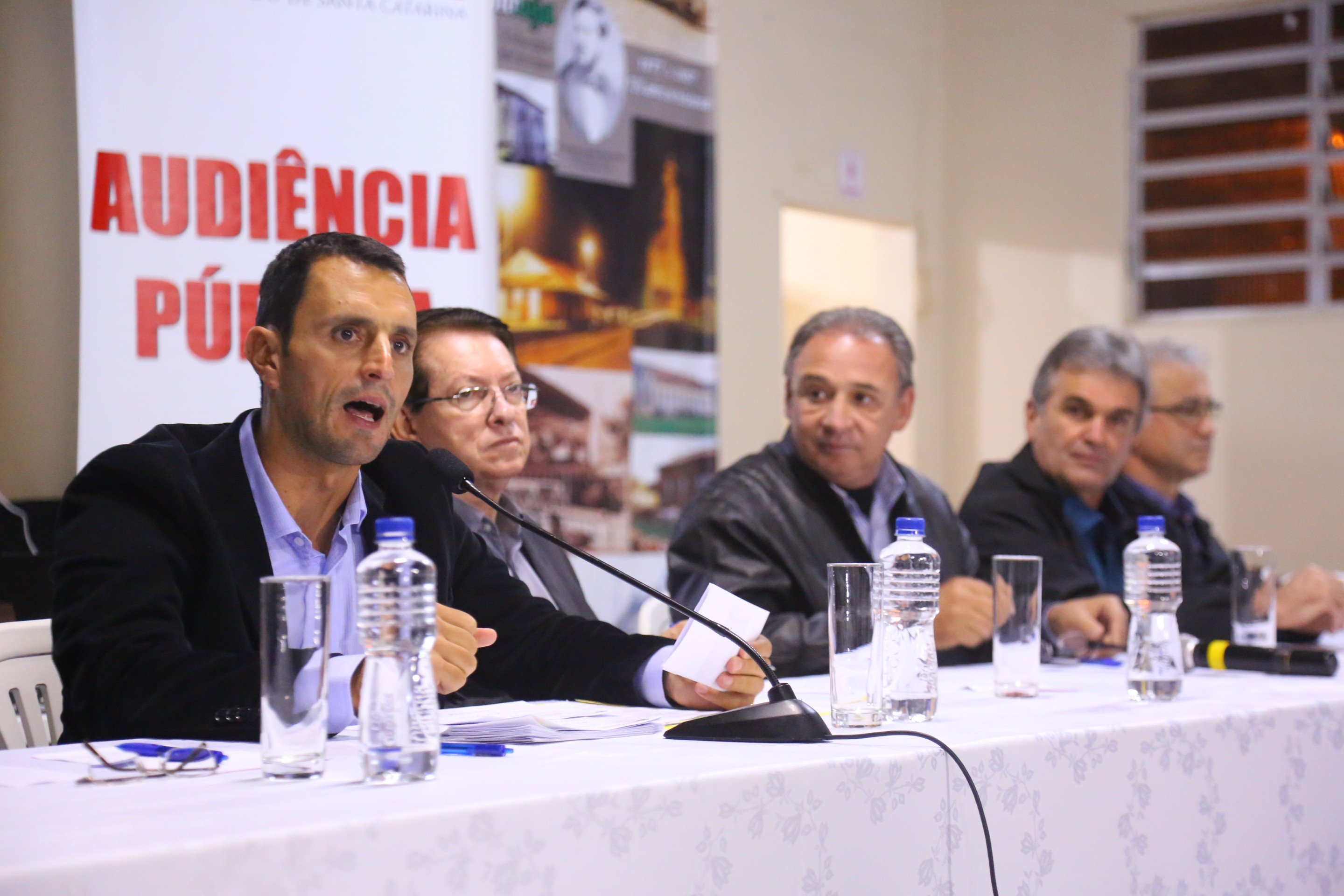Audiência Pública - Estadualização e pavimentação da rodovia que liga Pedras Grandes a Urussanga via distrito de Azambuja