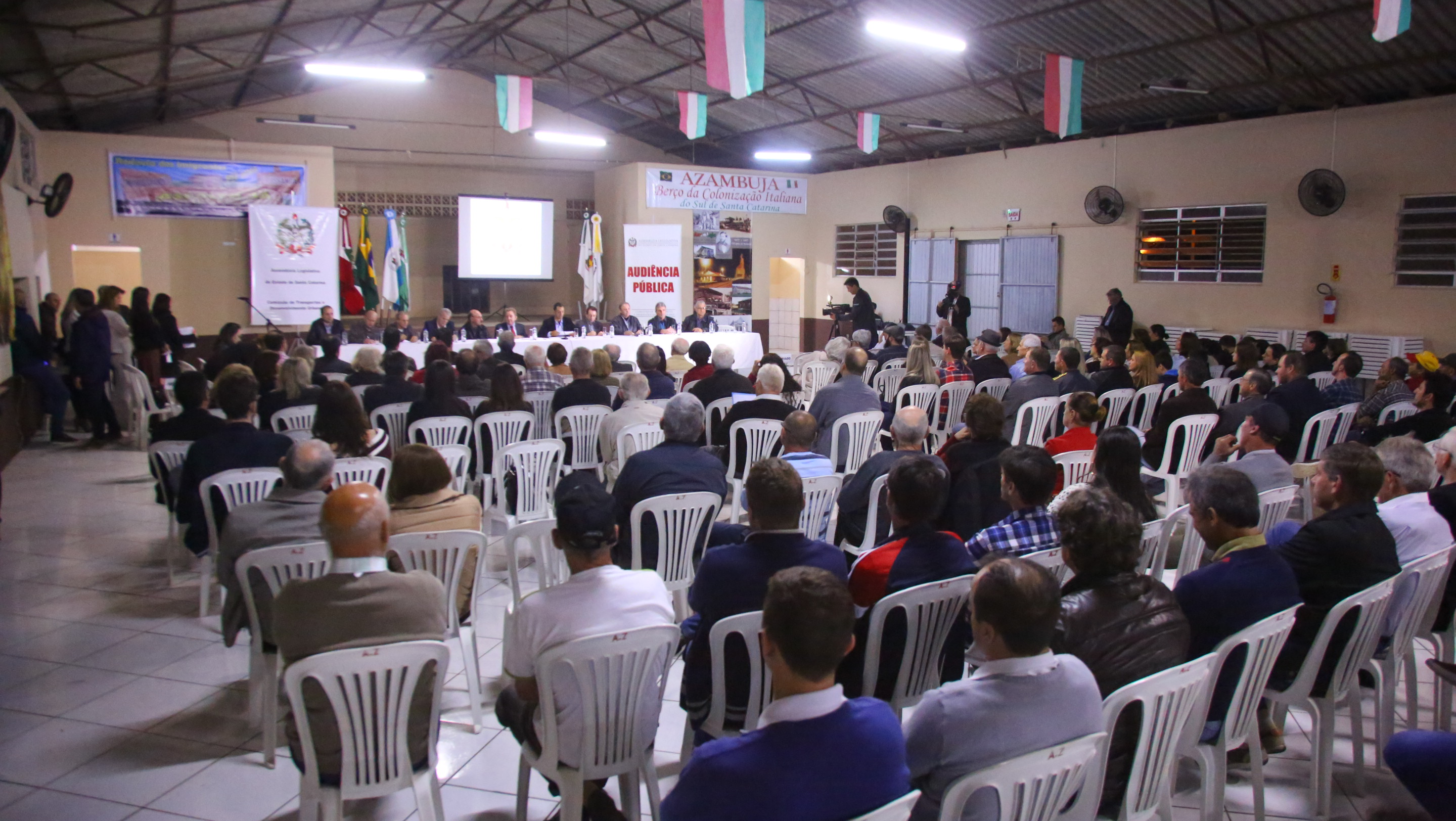 Audiência Pública - Estadualização e pavimentação da rodovia que liga Pedras Grandes a Urussanga via distrito de Azambuja