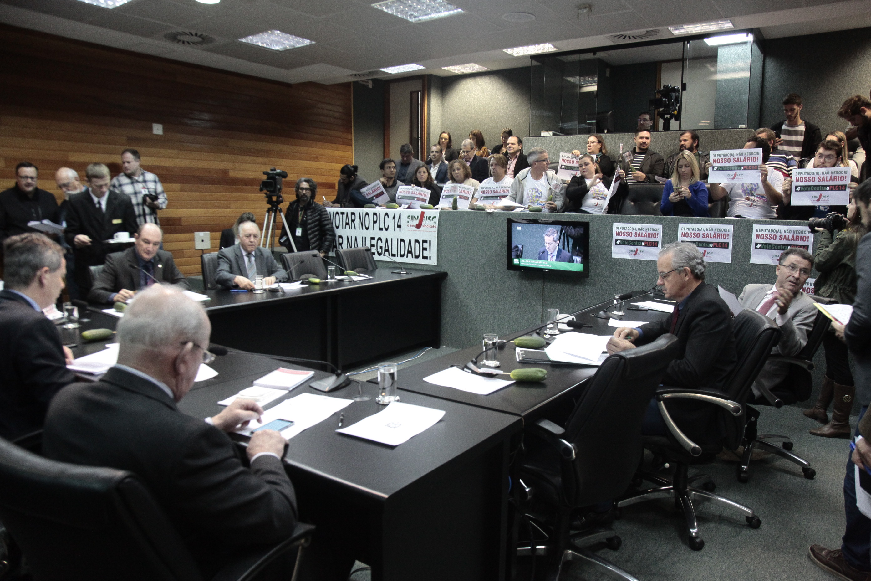 Comissão de Constituição e Justiça