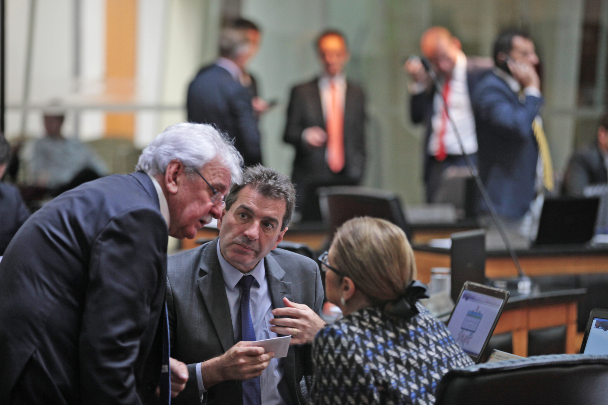 Efeitos da greve: deputados projetam redução de produção e até demissões