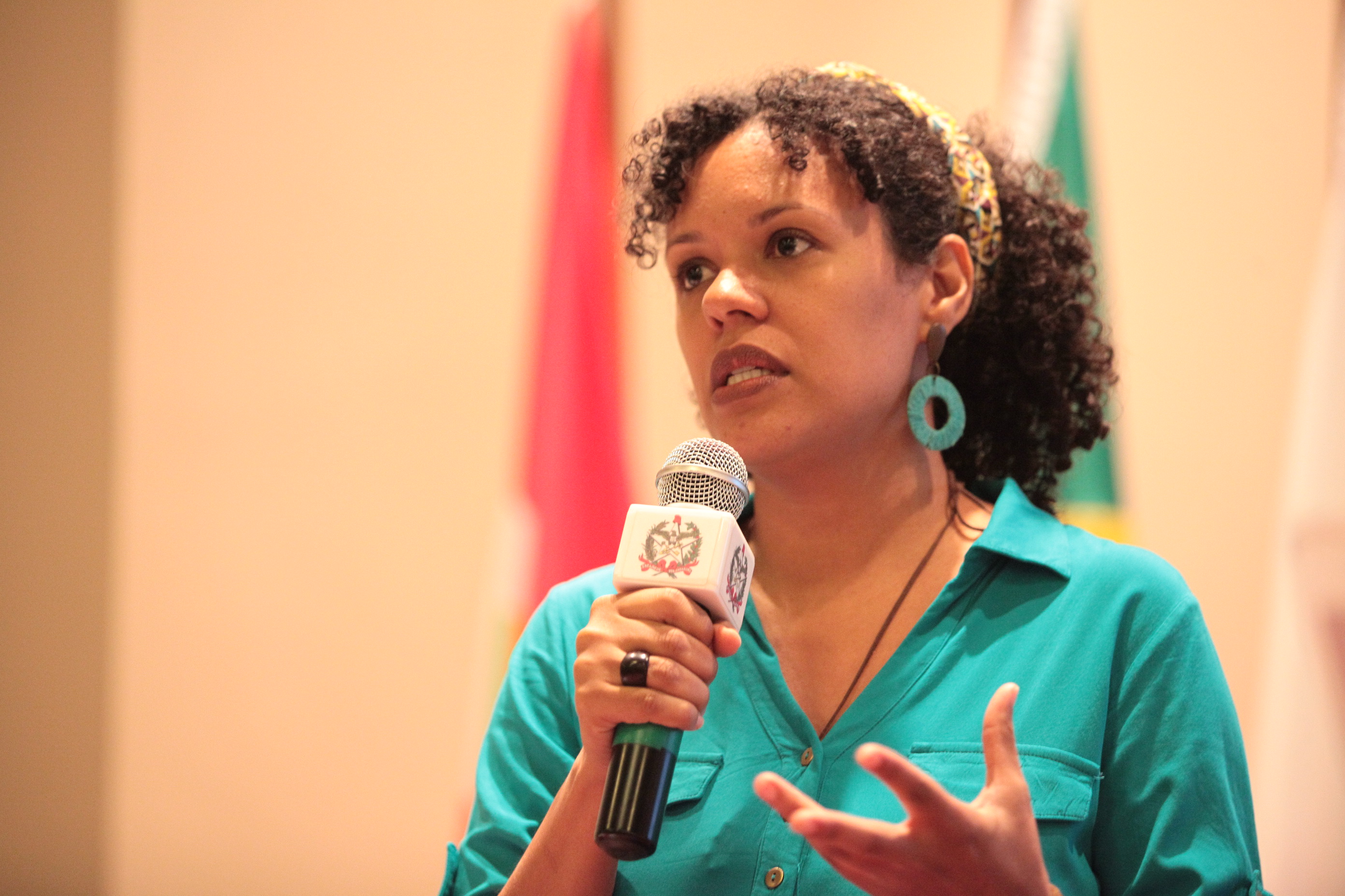 Seminário Educação Ambiental - Cláudia Cavalcanti. Foto: Solon Soares /Agência AL