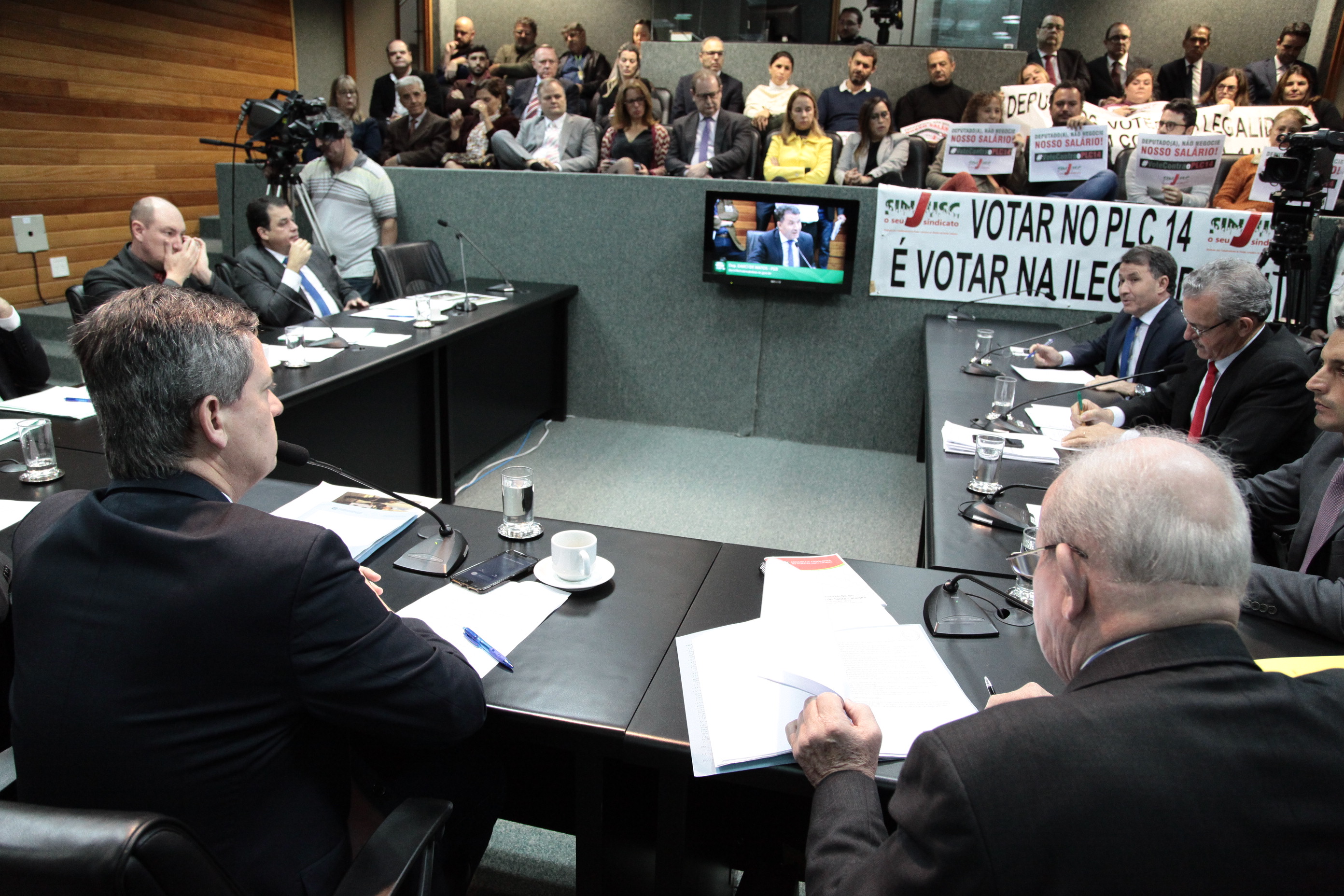 Comissão de Constituição e Justiça