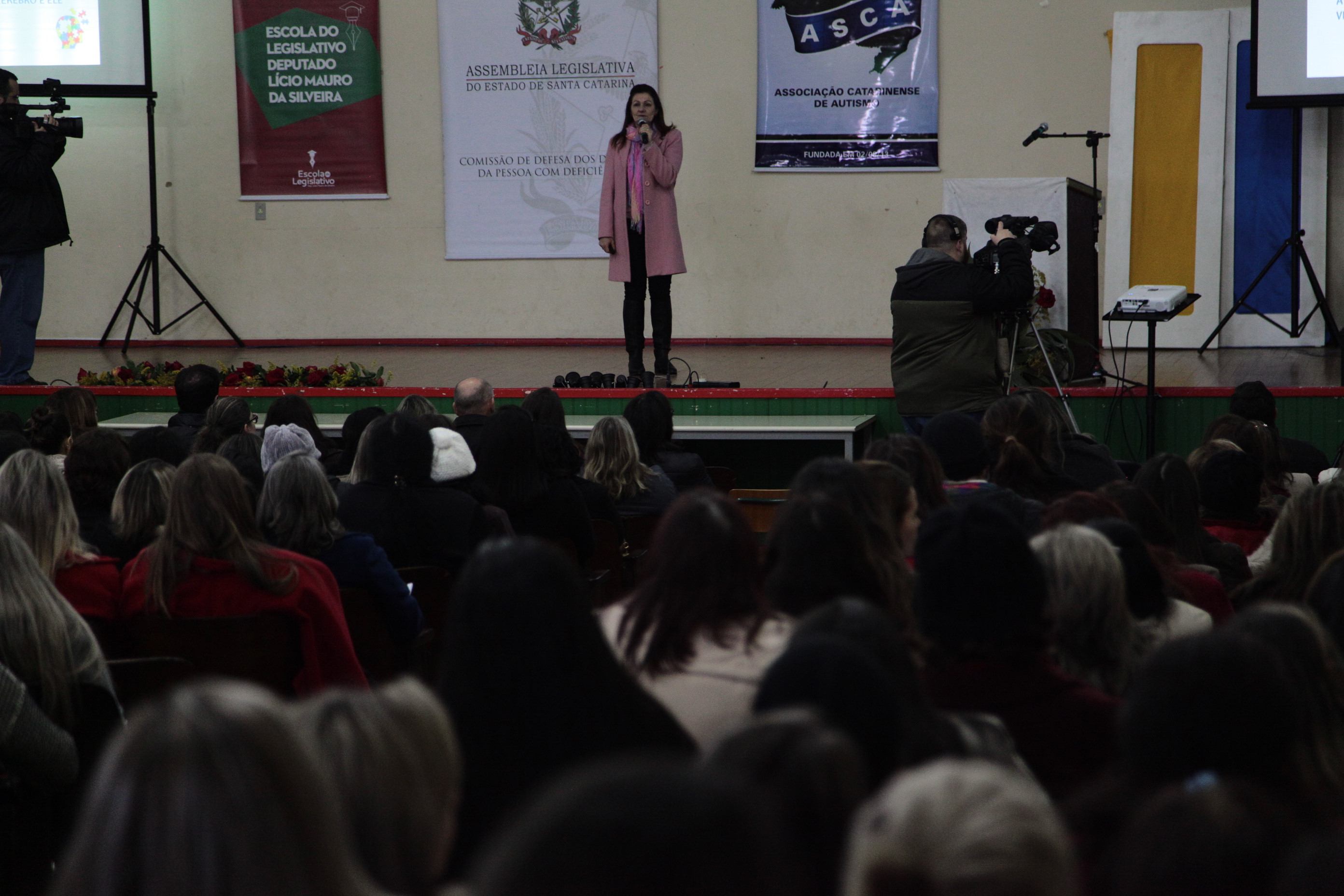 Seminário Autismo e Inclusão: Novos Desafios.