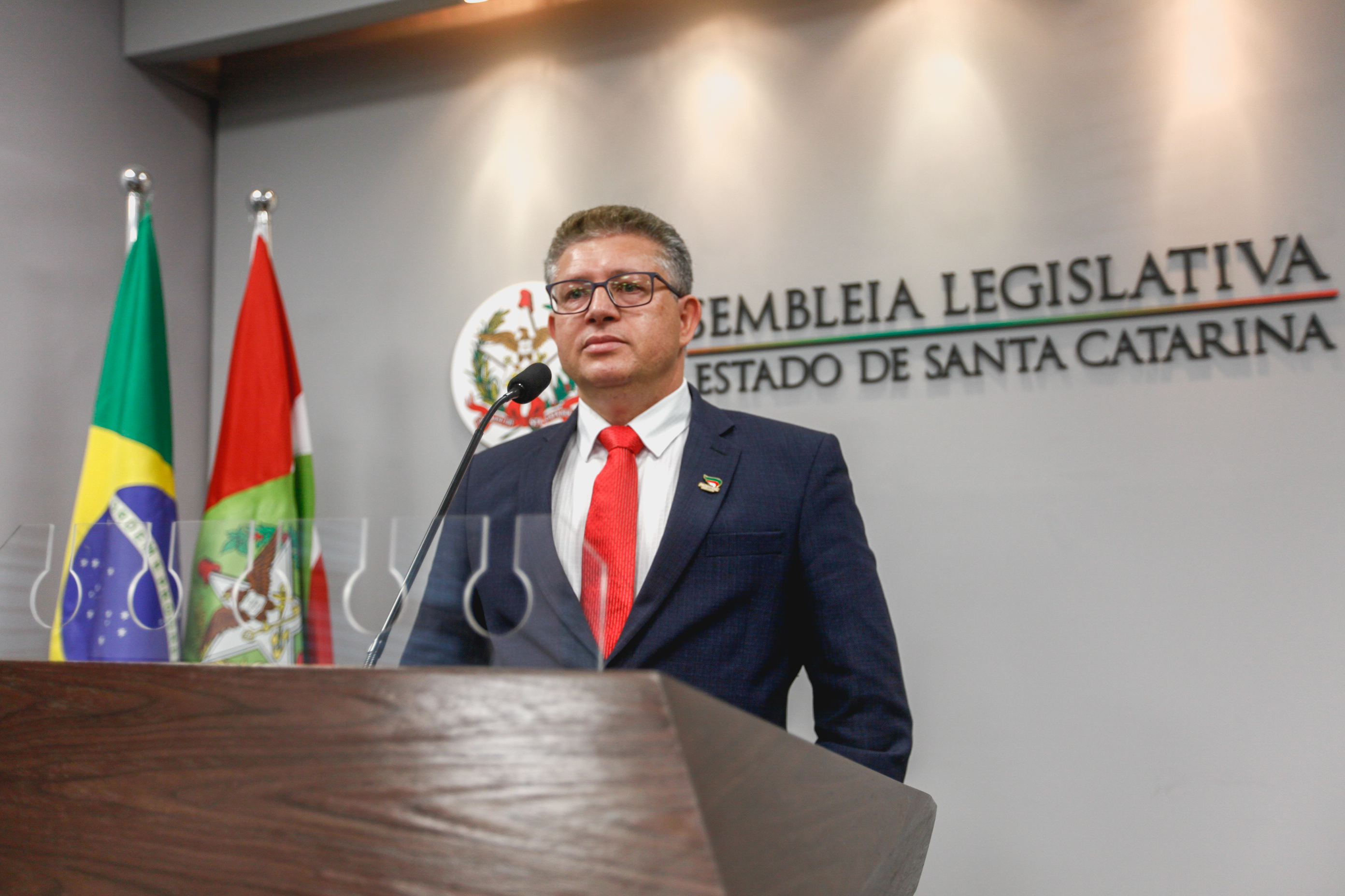 Itelvino Schinaider, presidente da Fecontesc. Lançamento do Edital da 8ª Edição da Certificação de Responsabilidade Social.