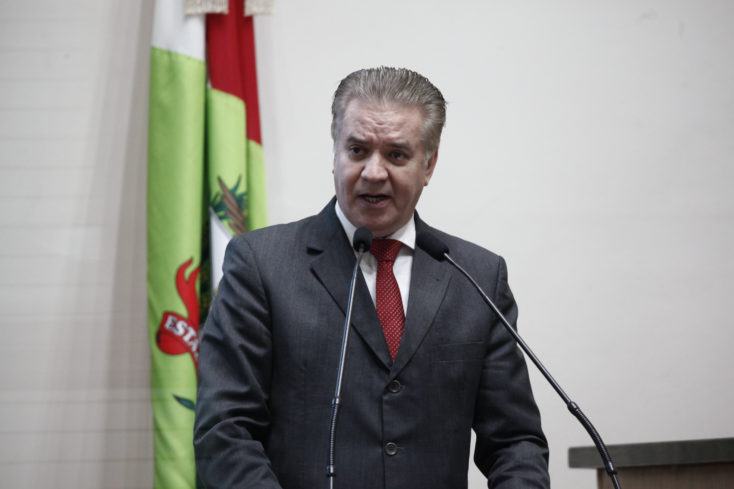 Deputado César Valduga (PCdoB)