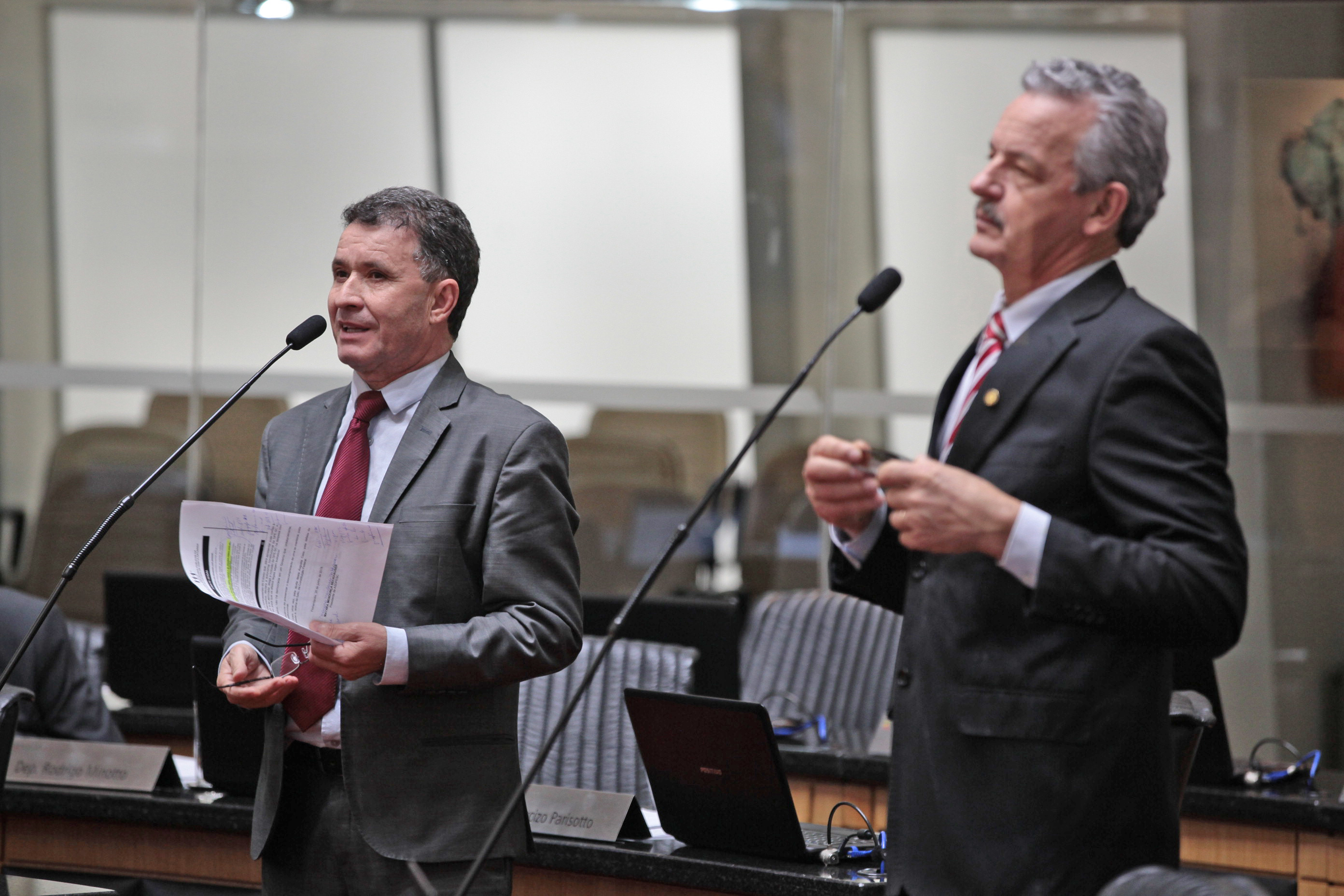 Sessão Ordinária