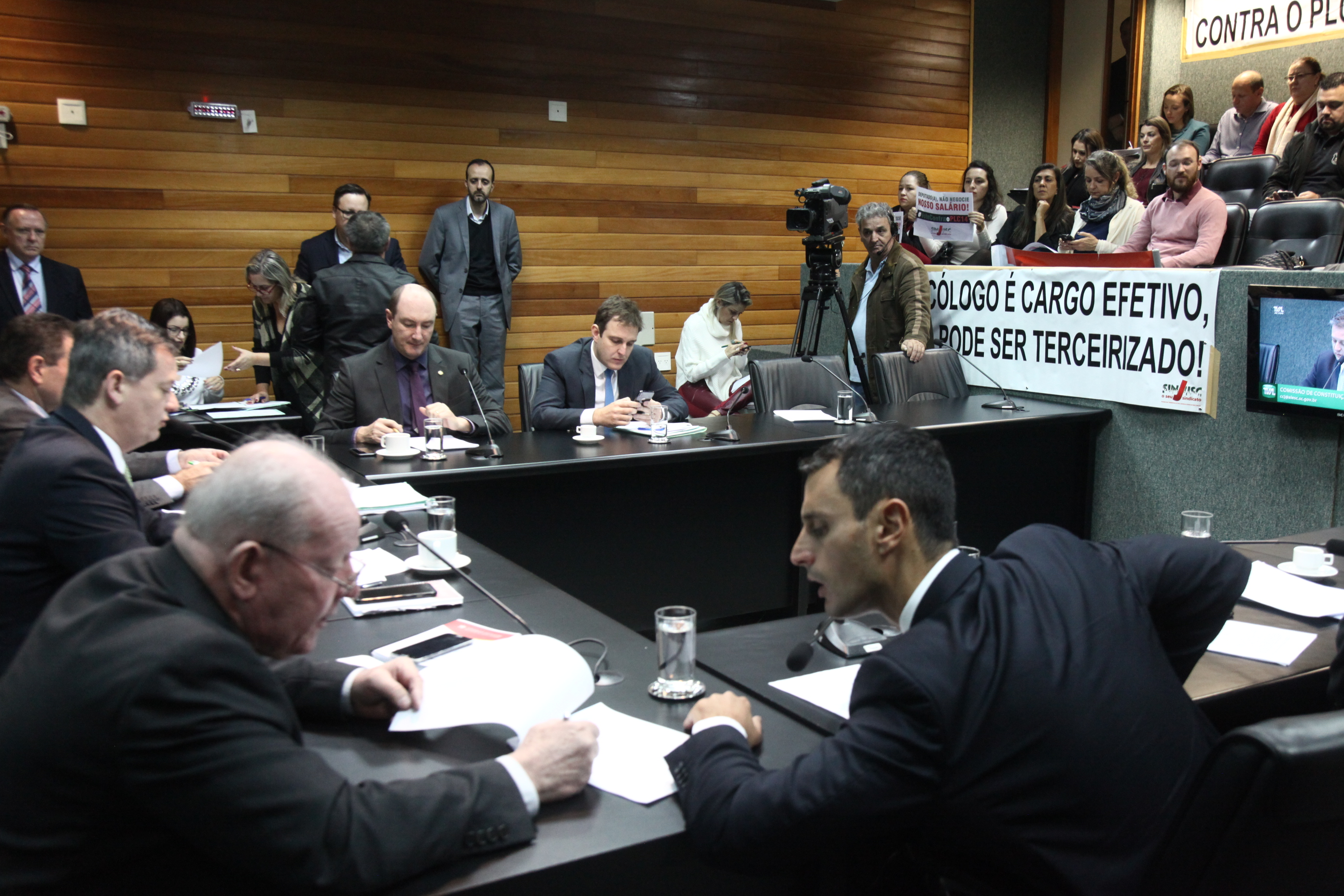 Comissão de Constituição e Justiça