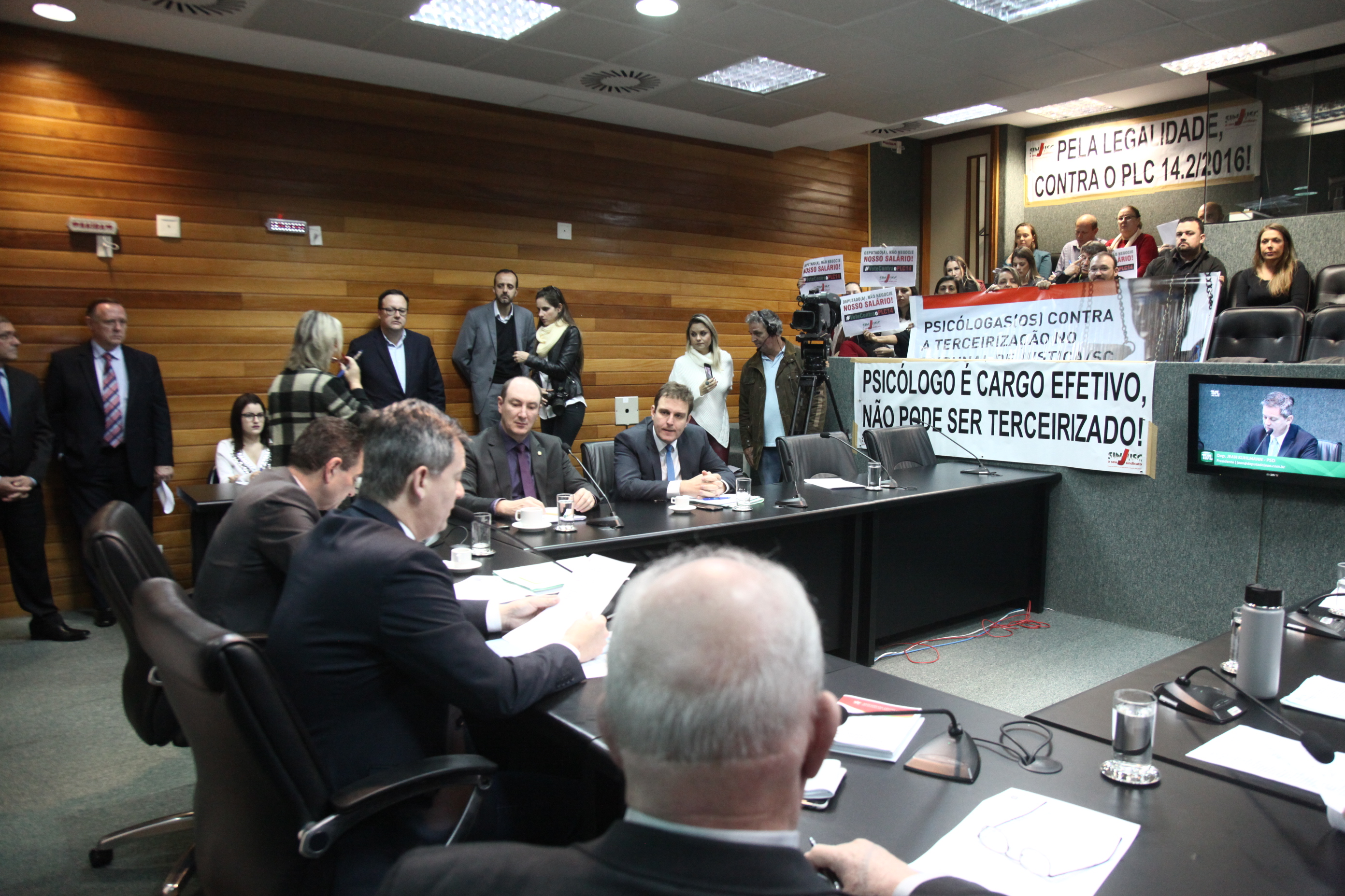 Comissão de Constituição e Justiça