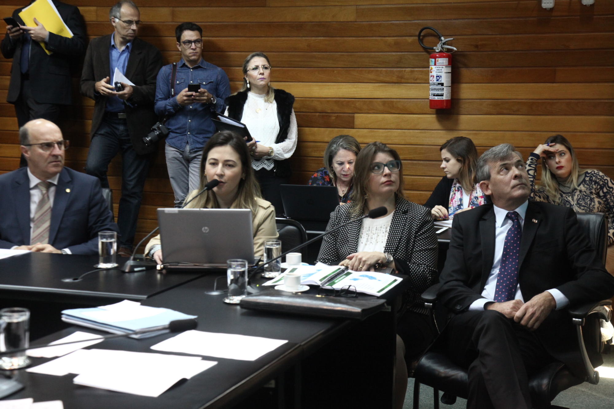 Fazenda traça cenário econômico preocupante para os próximos meses