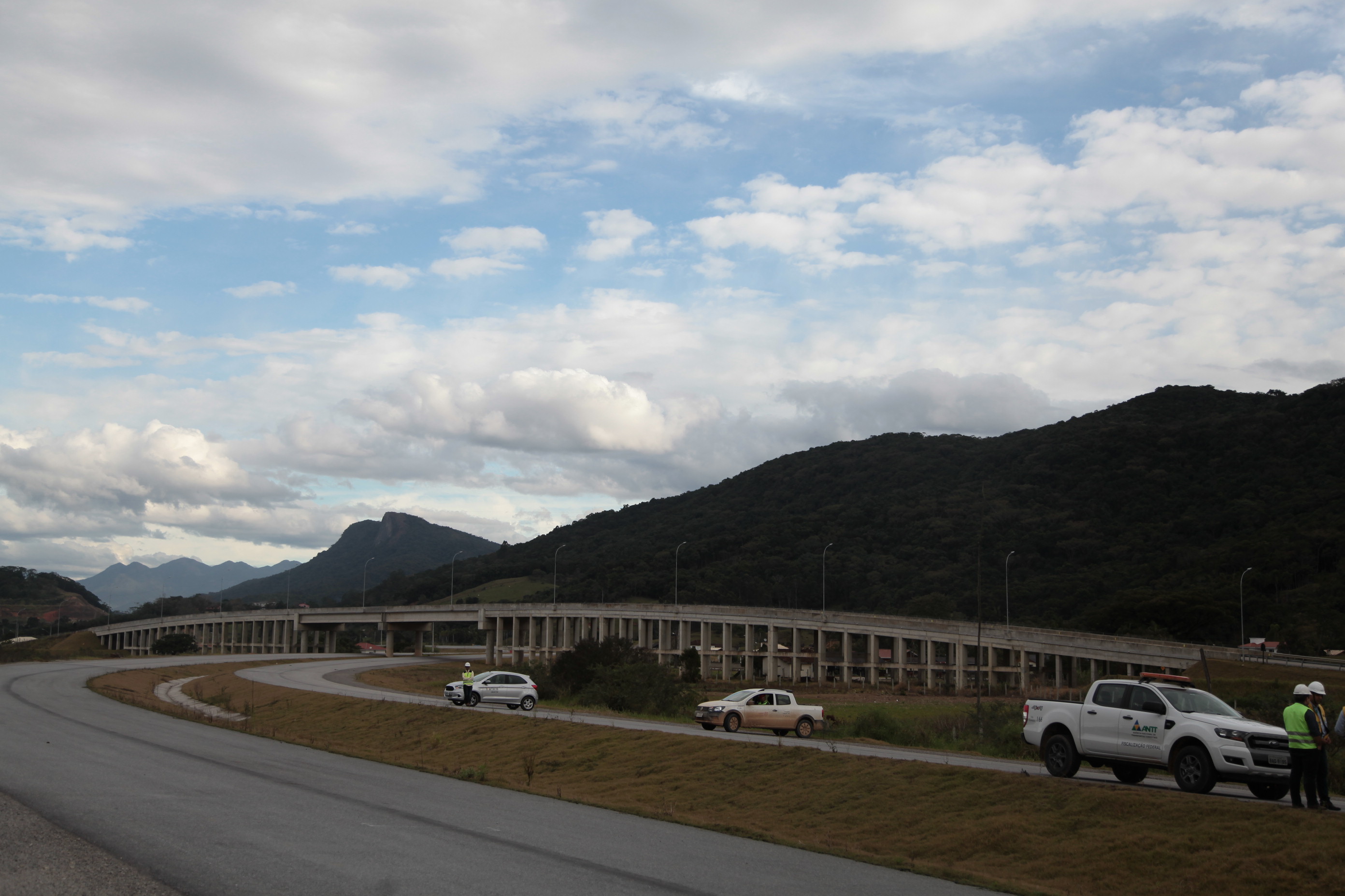 Equipe da Comissão de Transportes da Alesc Visita Obras do Anel Viário de Florianópolis.