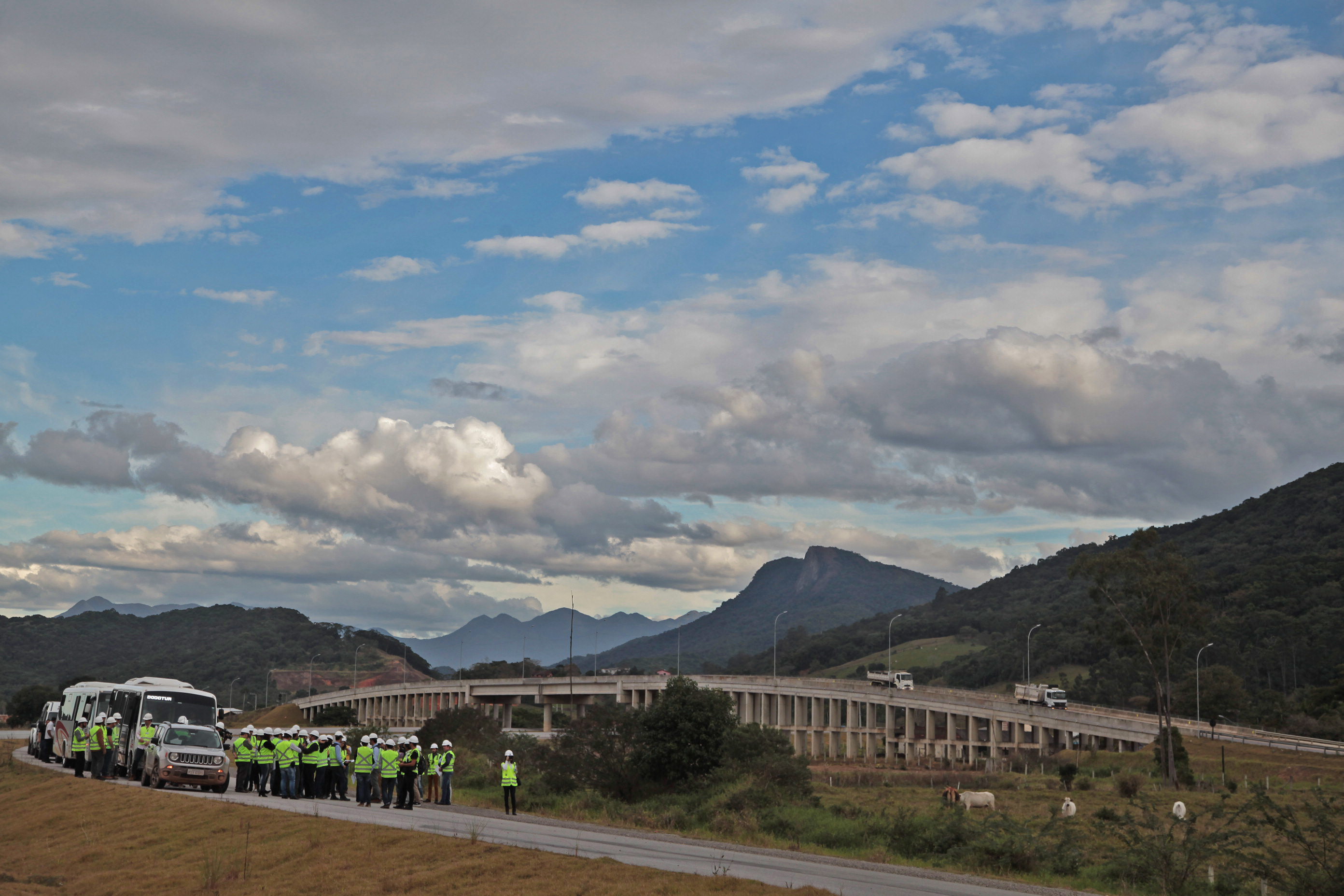 Equipe da Comissão de Transportes da Alesc Visita Obras do Anel Viário de Florianópolis.