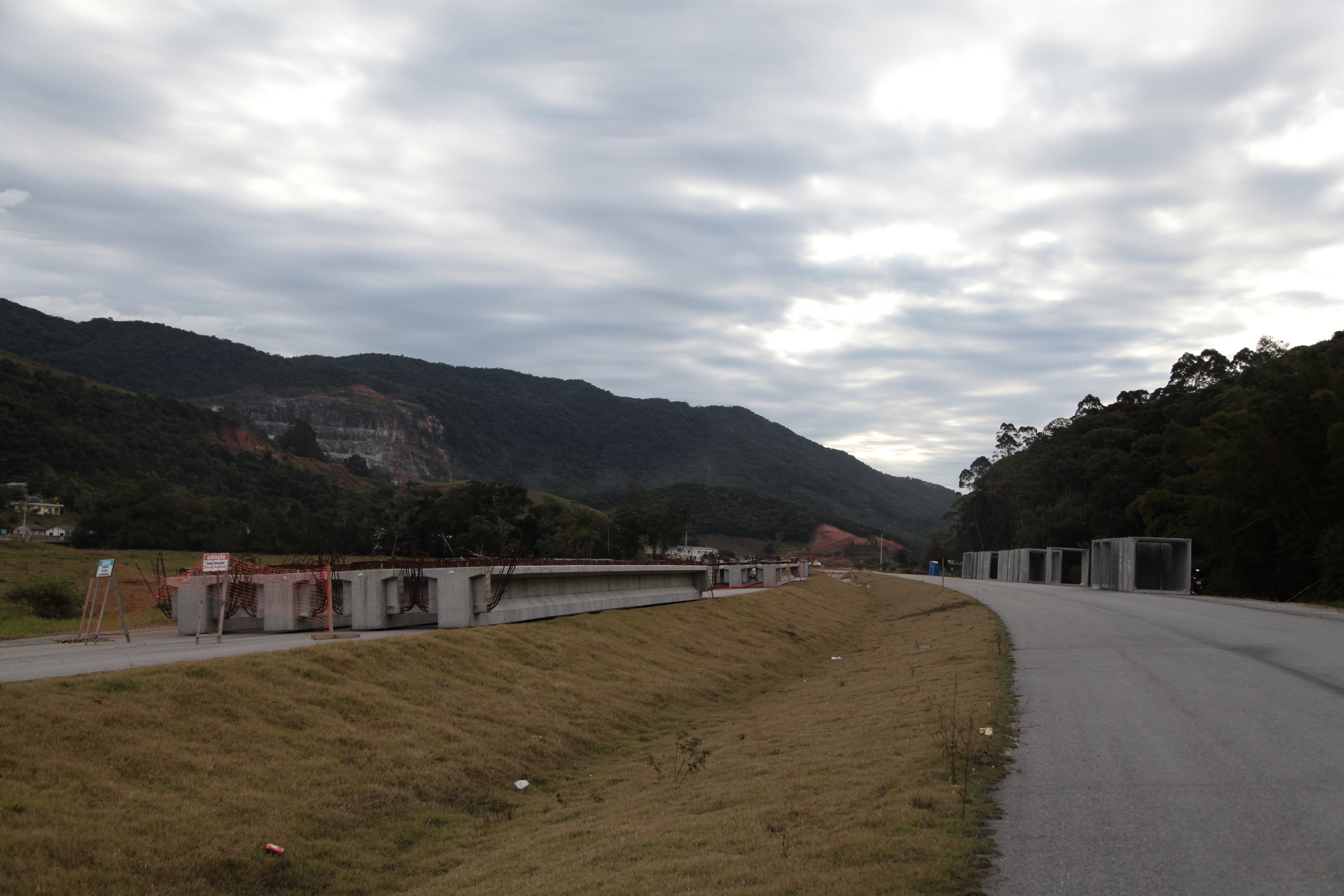 Equipe da Comissão de Transportes da Alesc Visita Obras do Anel Viário de Florianópolis.