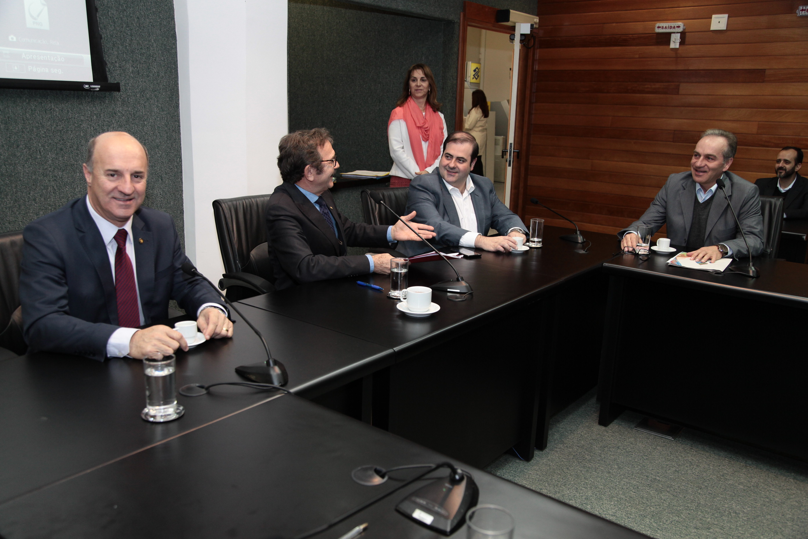 Reunião para Recondução do Senhor Elmis Mannrich ao Cargo de Diretor Técnico da Aresc