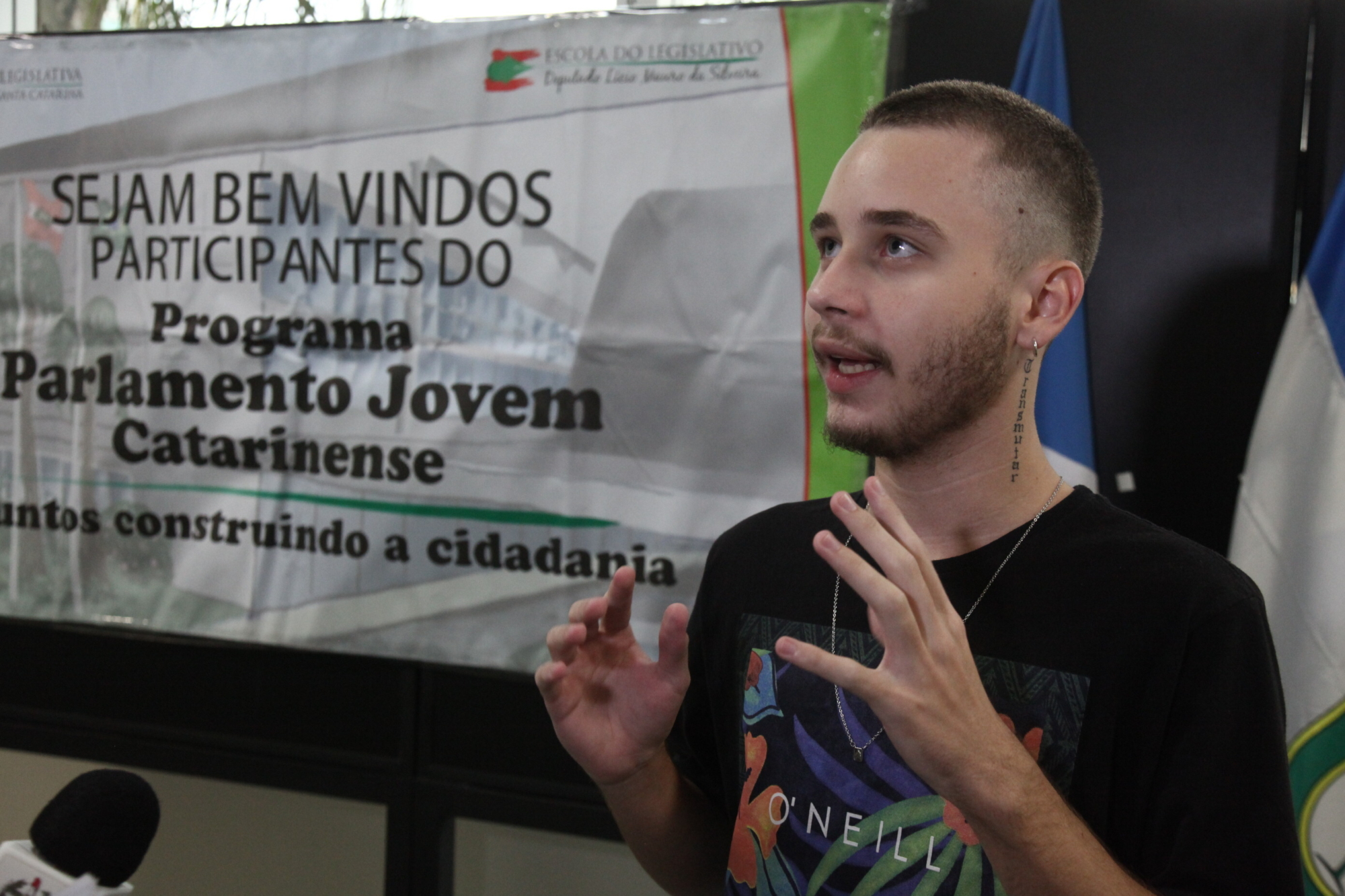 Palestra do Parlamento Jovem aborda ferramentas de participação política
