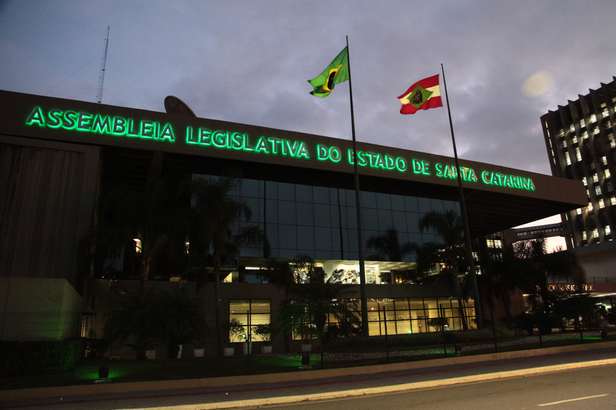 Alesc participa da campanha Julho Verde contra o câncer de boca e garganta