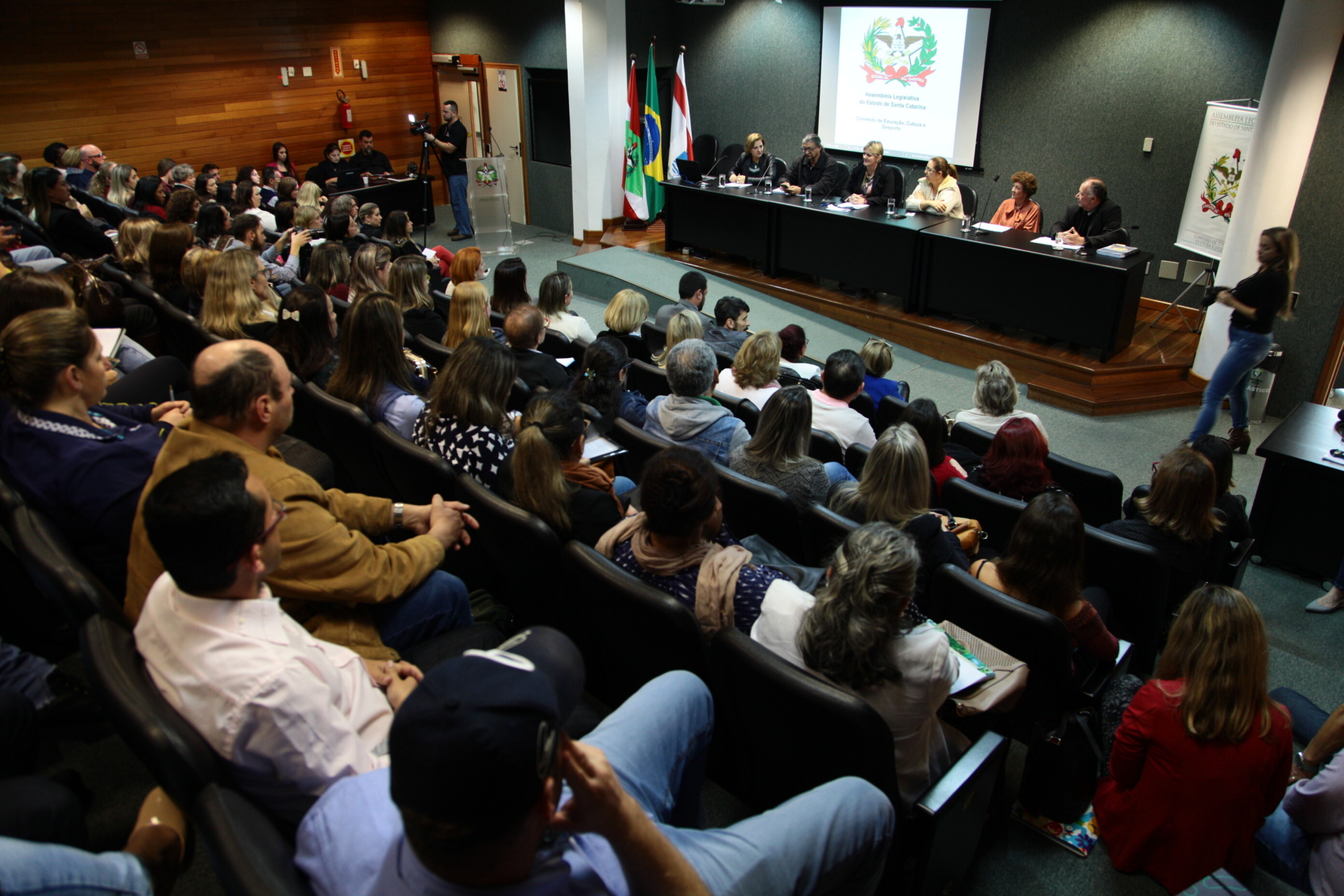 Ampliado o debate sobre credenciamento de unidades de educação especial