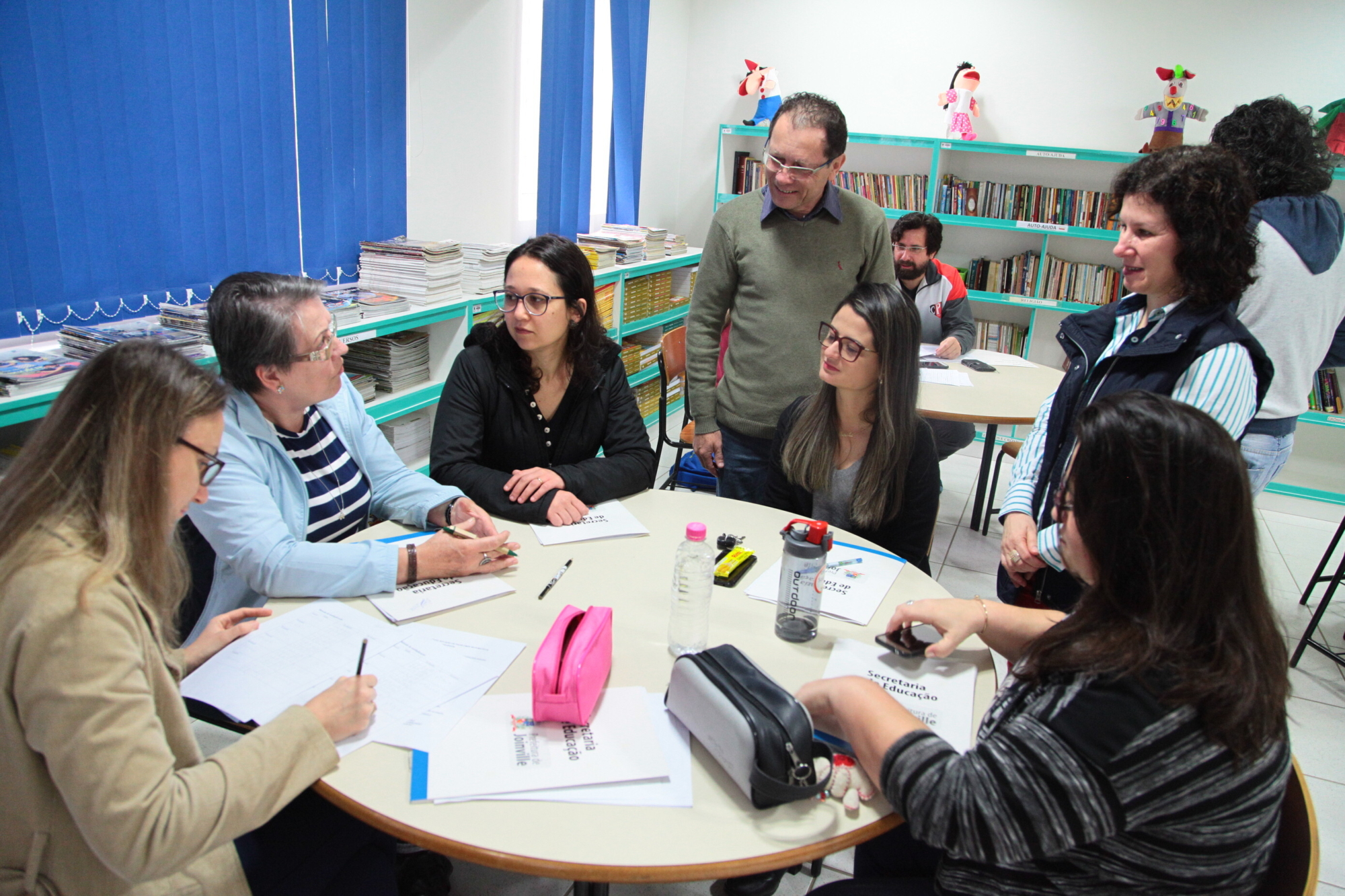 Os docentes formados agora estão repassando os conhecimentos recebidos a um novo grupo de 126 docentes