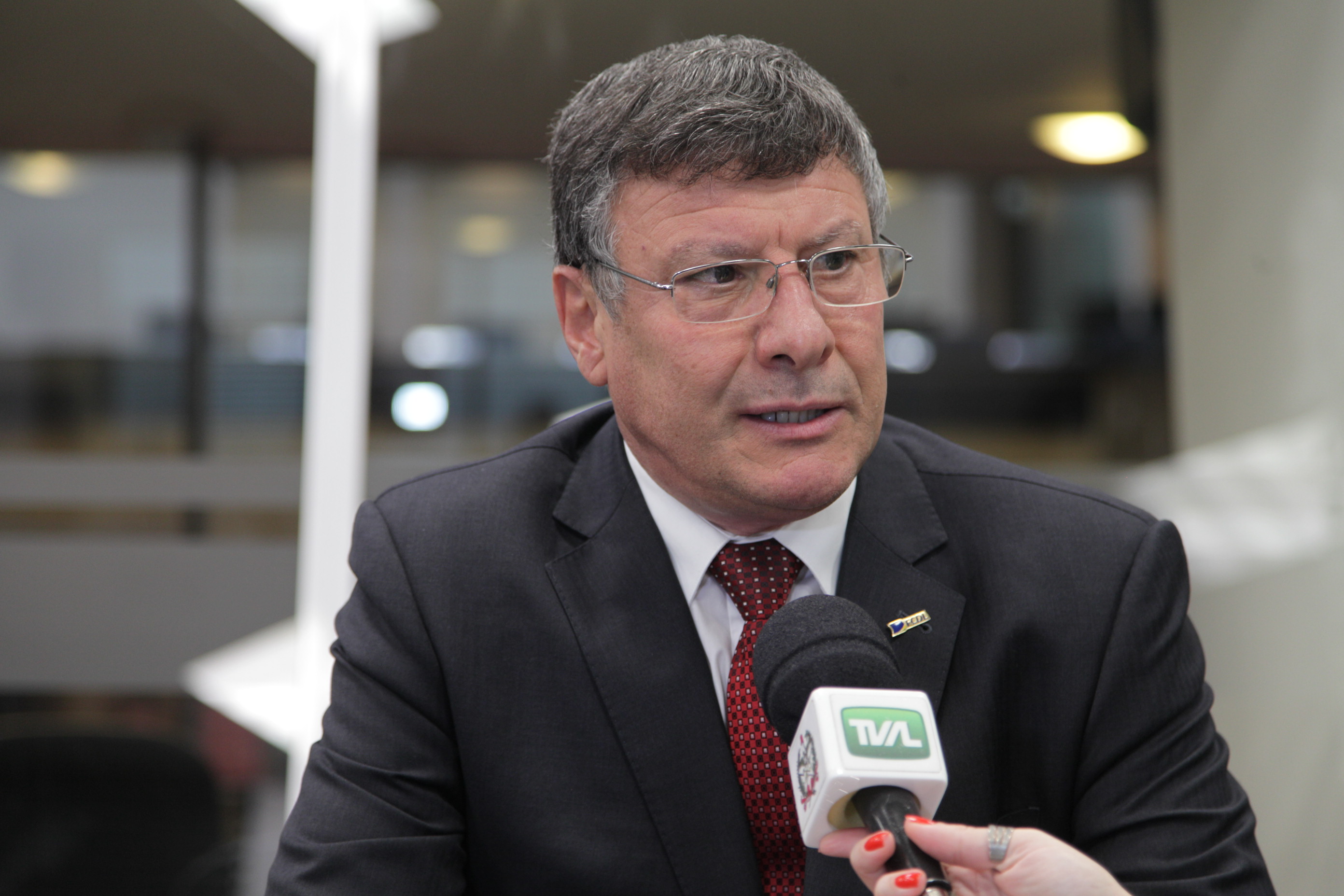 CDL Empregos - Ivan Tauffer, presidente da FCDL