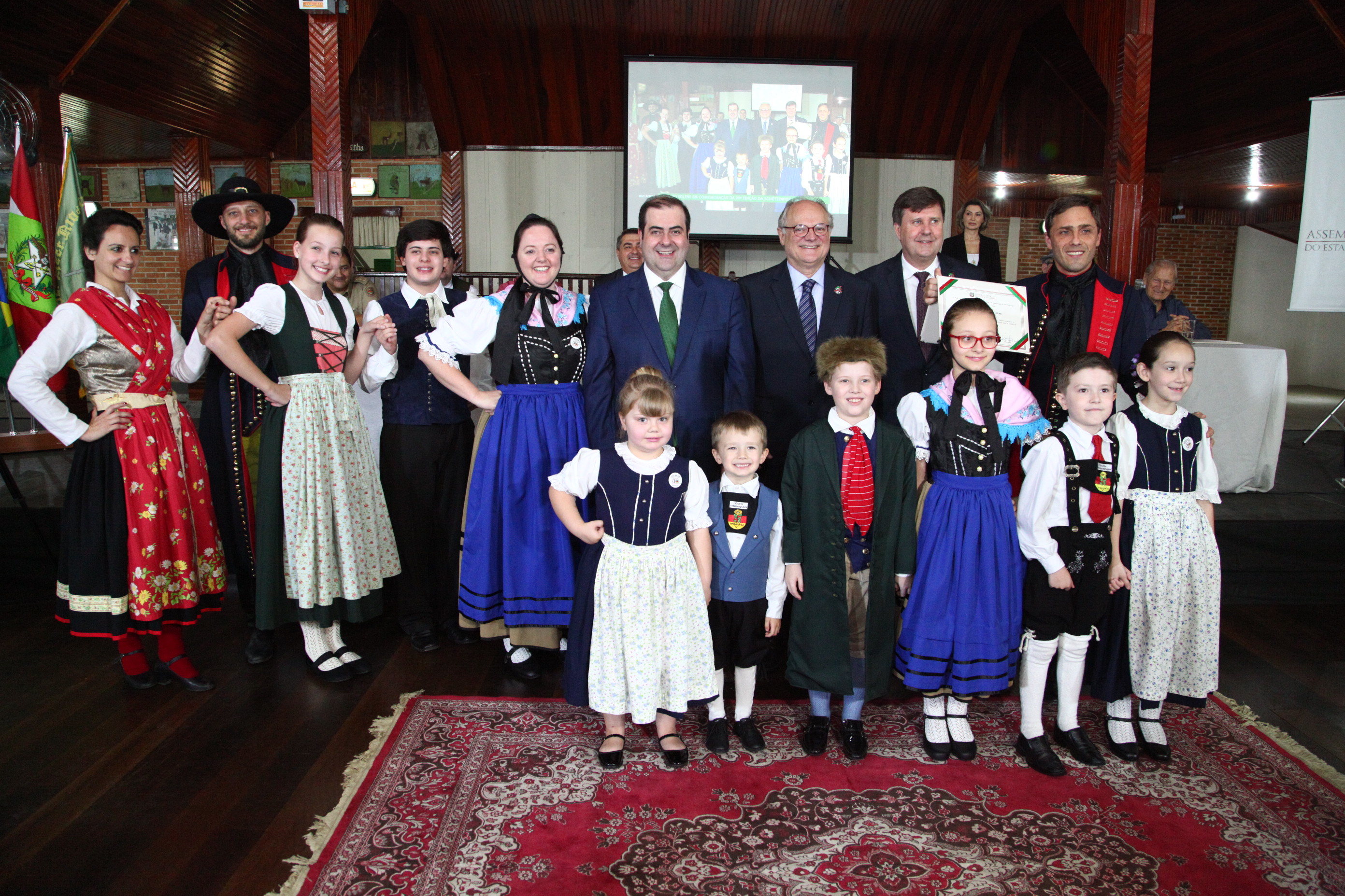 Homenagem aos 30 anos da Schützenfest