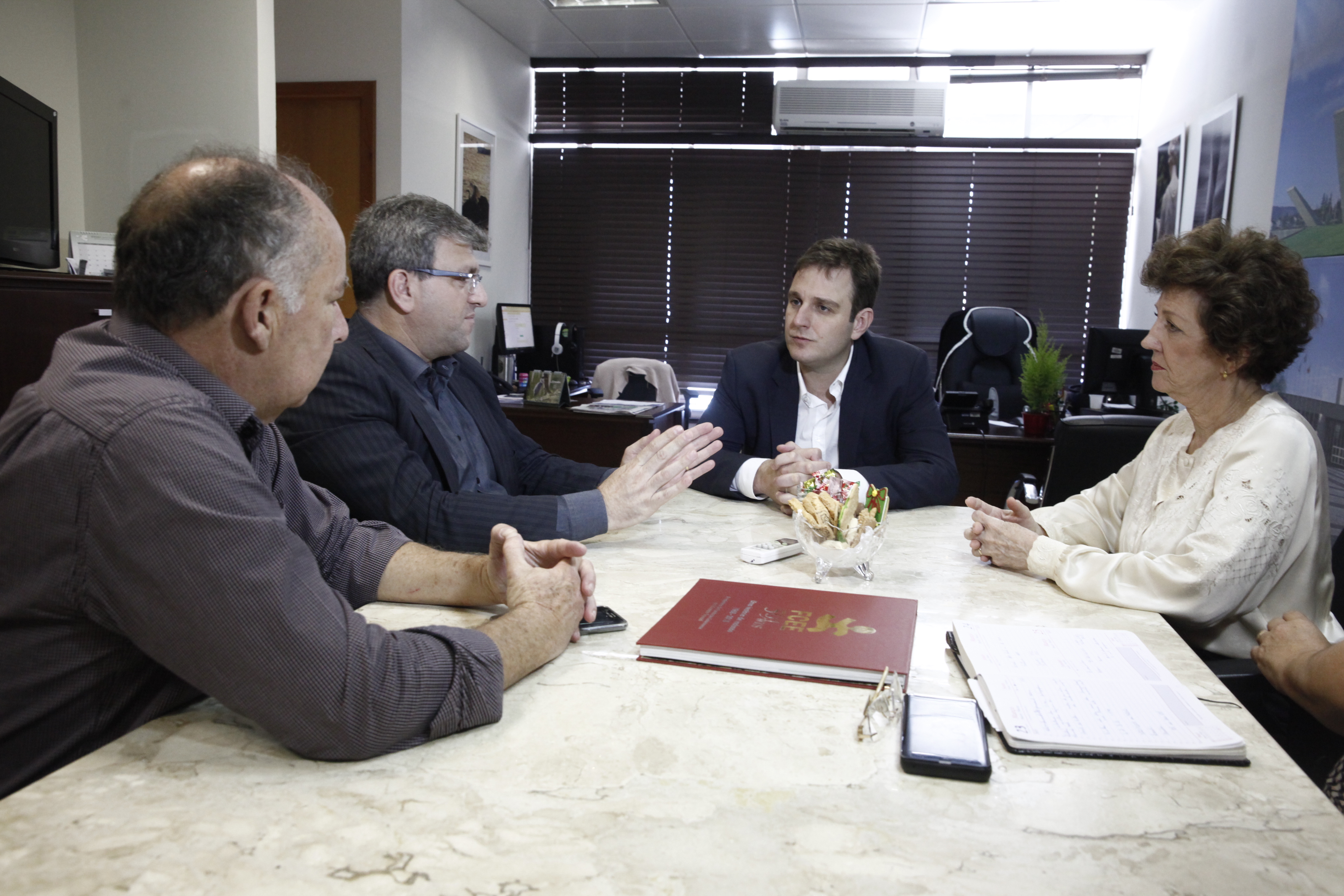 Reunião com representantes da Apae