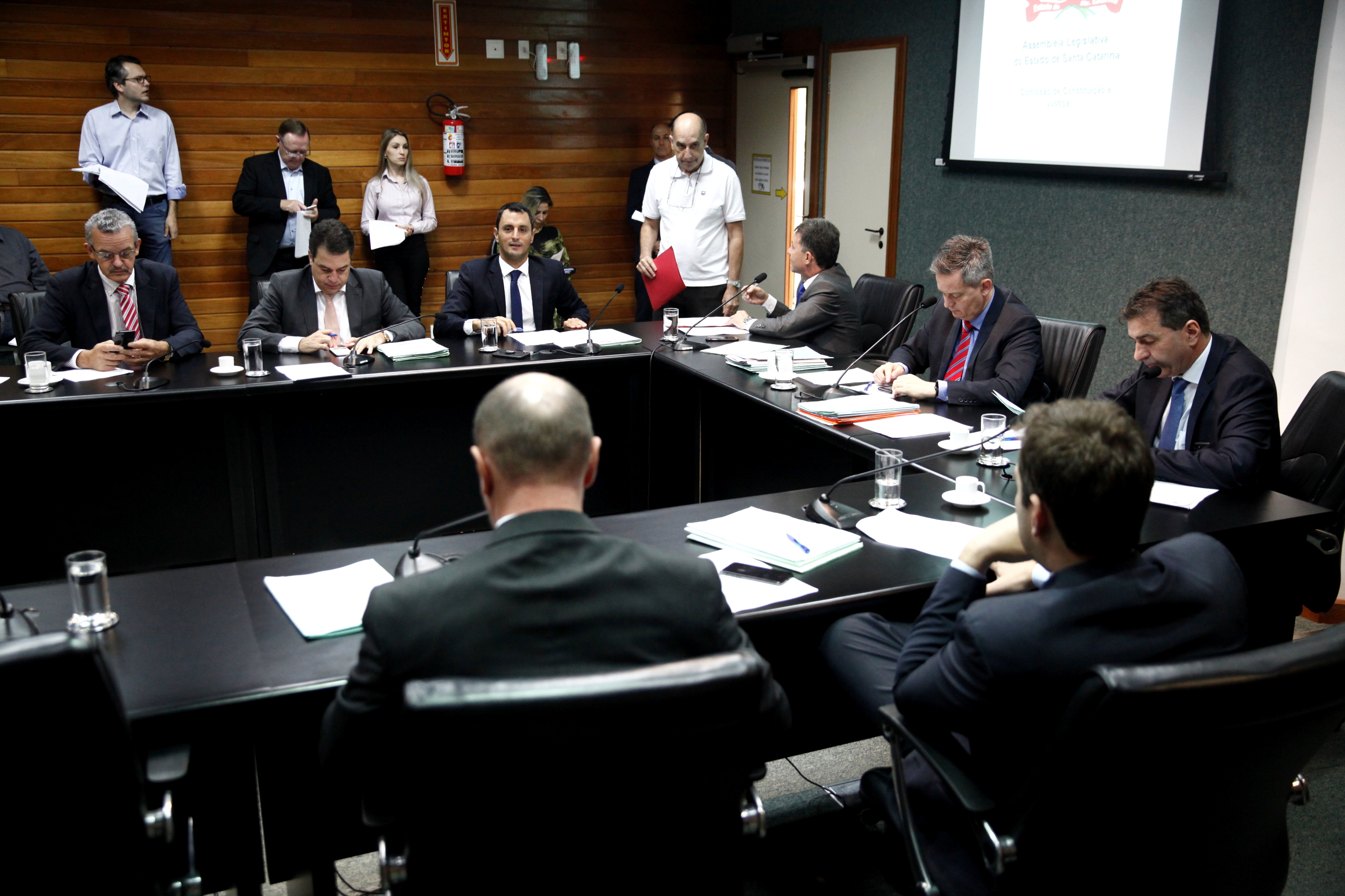 Comissão de Constituição e Justiça