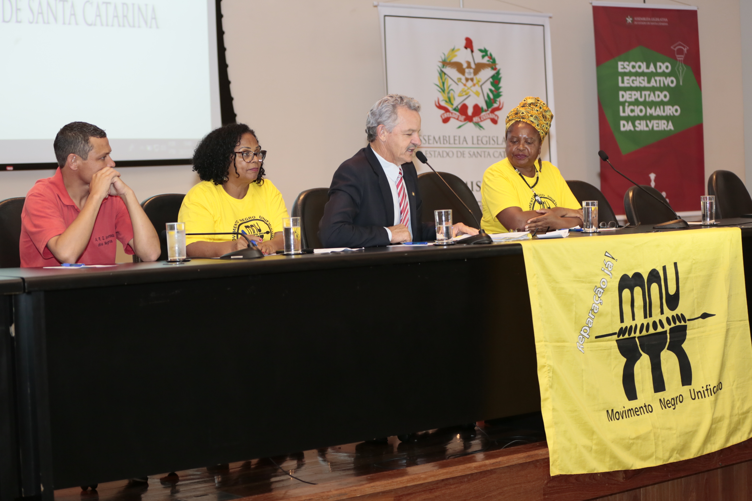 Seminário - 40 Anos do Movimento Negro.