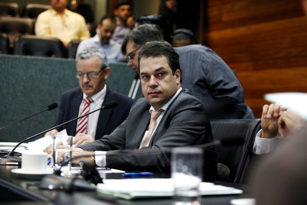 CCJ aprova PL que veda fiscalização de trânsito de maneira oculta