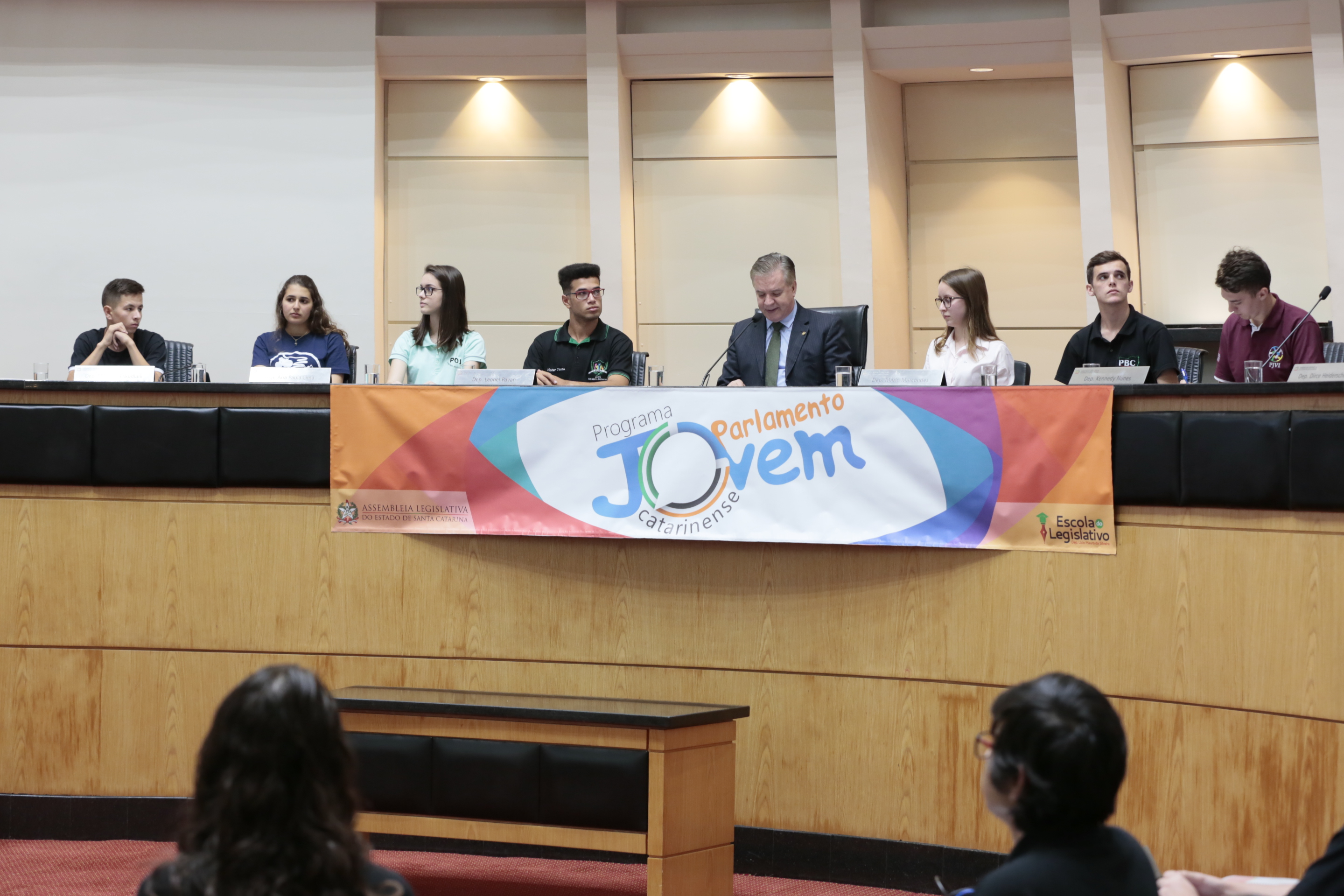 Sessão Ordinária do Parlamento Jovem.