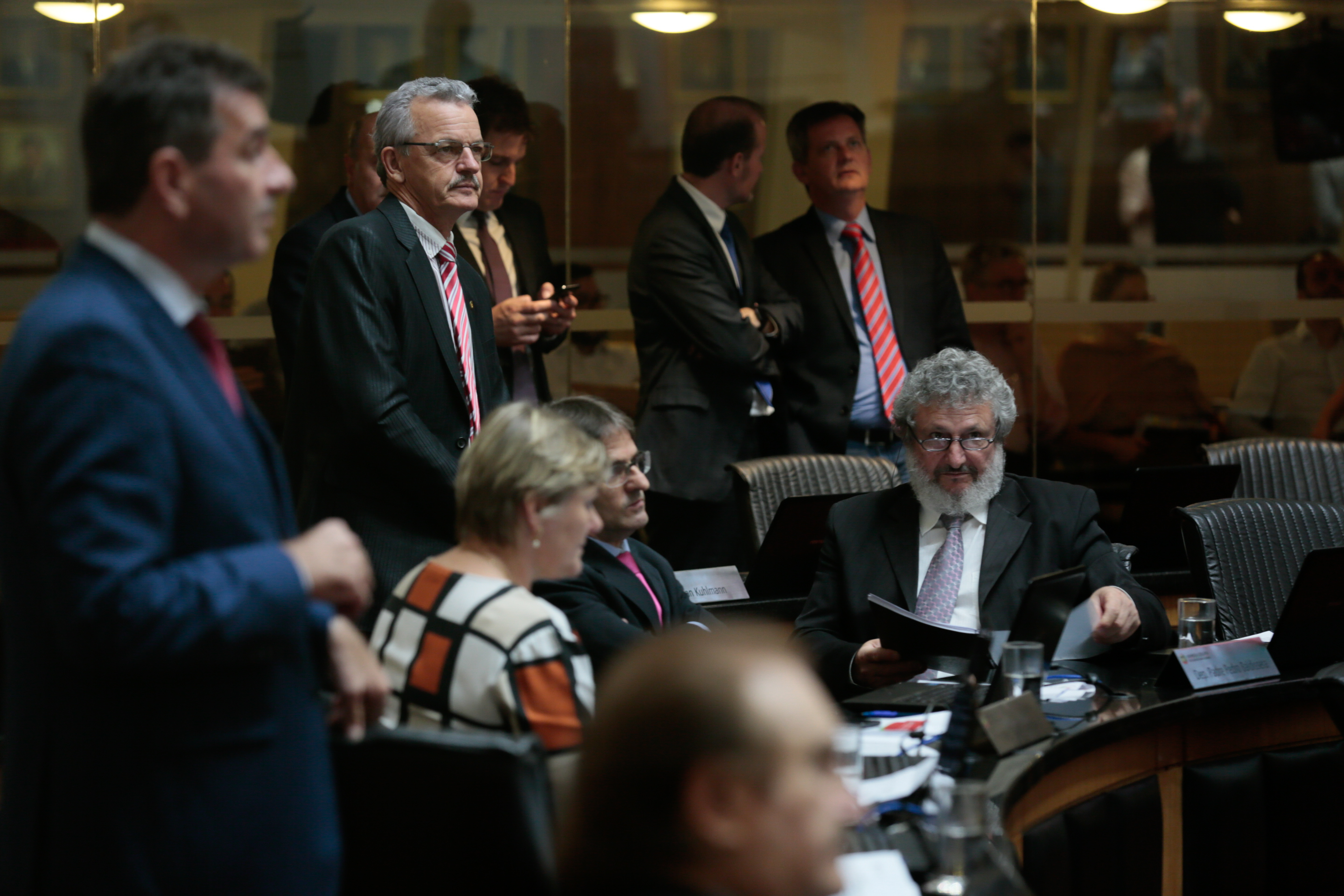 Sessão Ordinária Seguida da Comissão de Reforma do Regimento Interno.