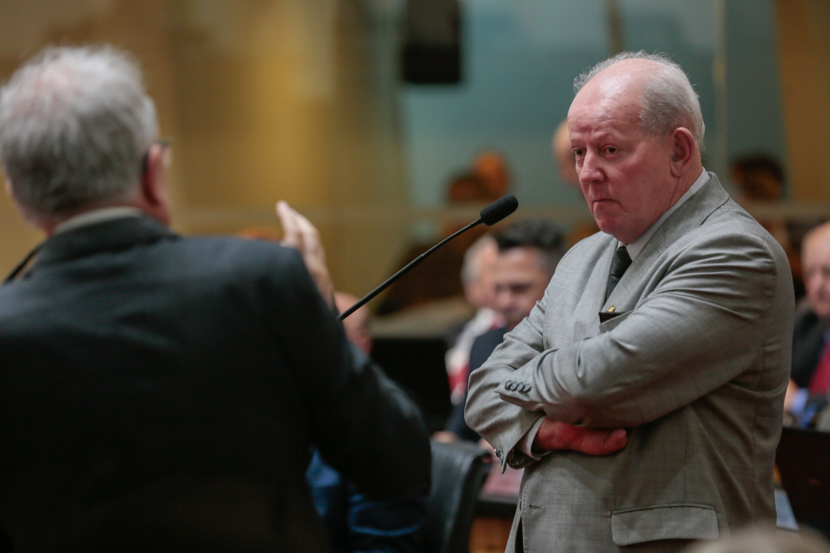 Sessão Ordinária Seguida da Comissão de Reforma do Regimento Interno.